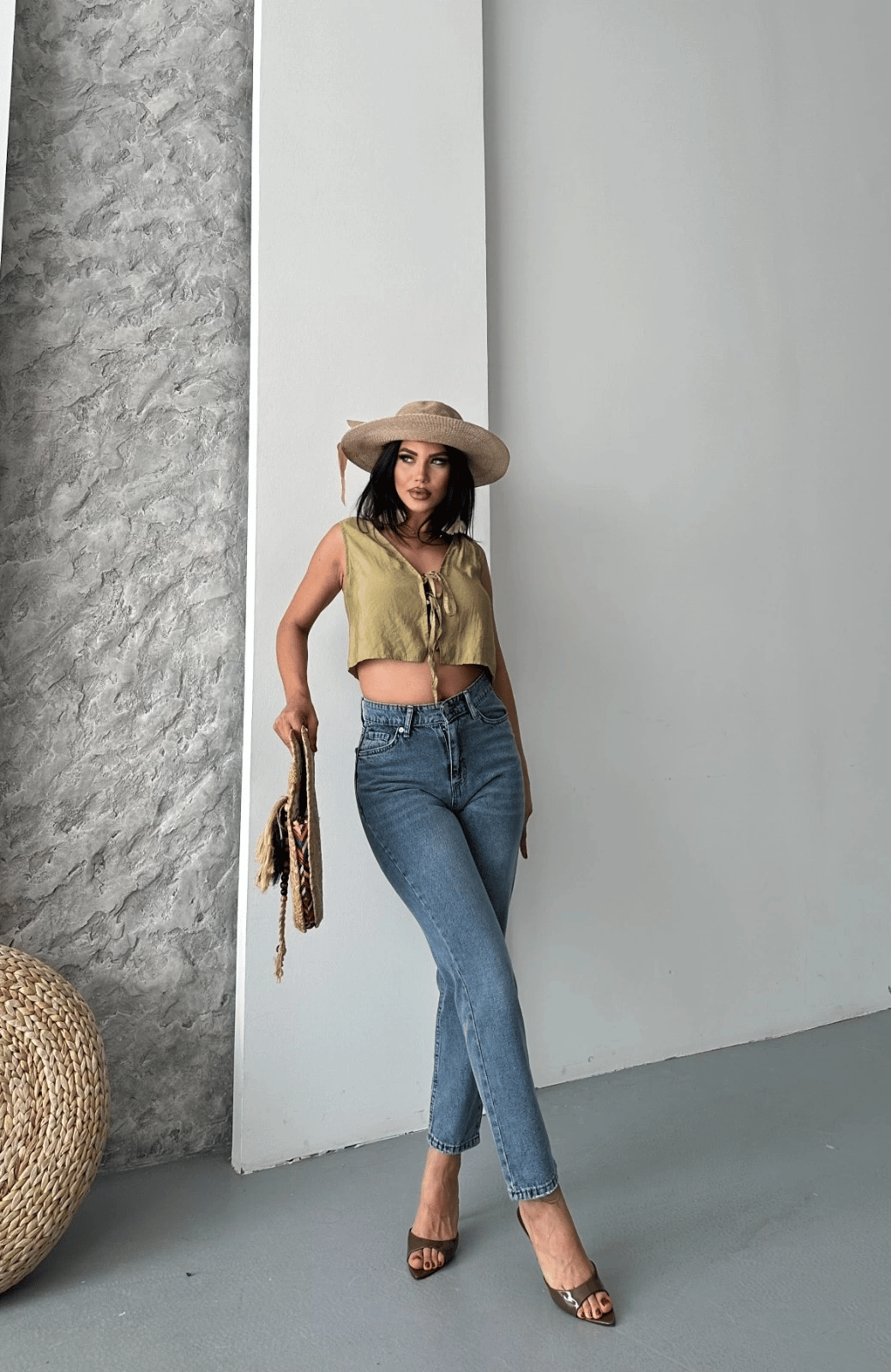 Mom fit bıyık kar yıkama jeans pantolon koyu mavi d2006