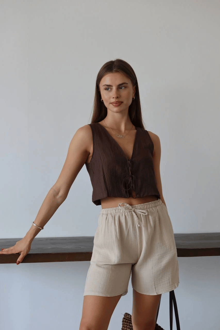 Müslin kumaş şort bağcıklı bej pt