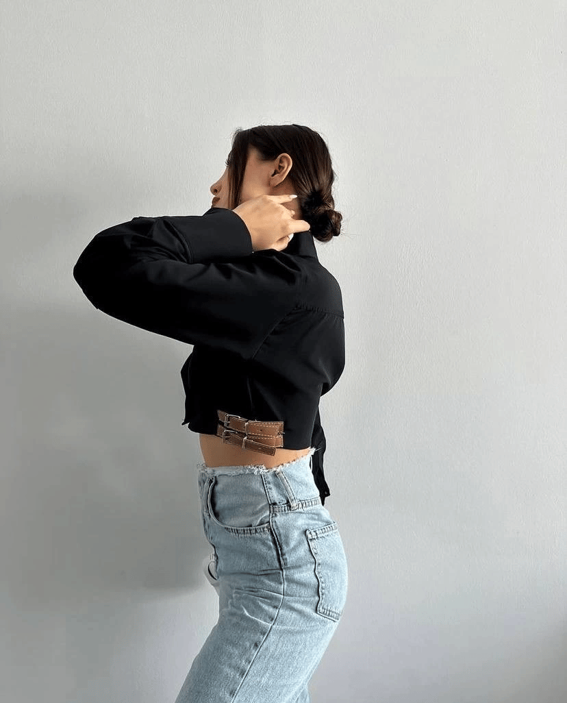 Yanı kemer detaylı crop gömlek siyah s4009