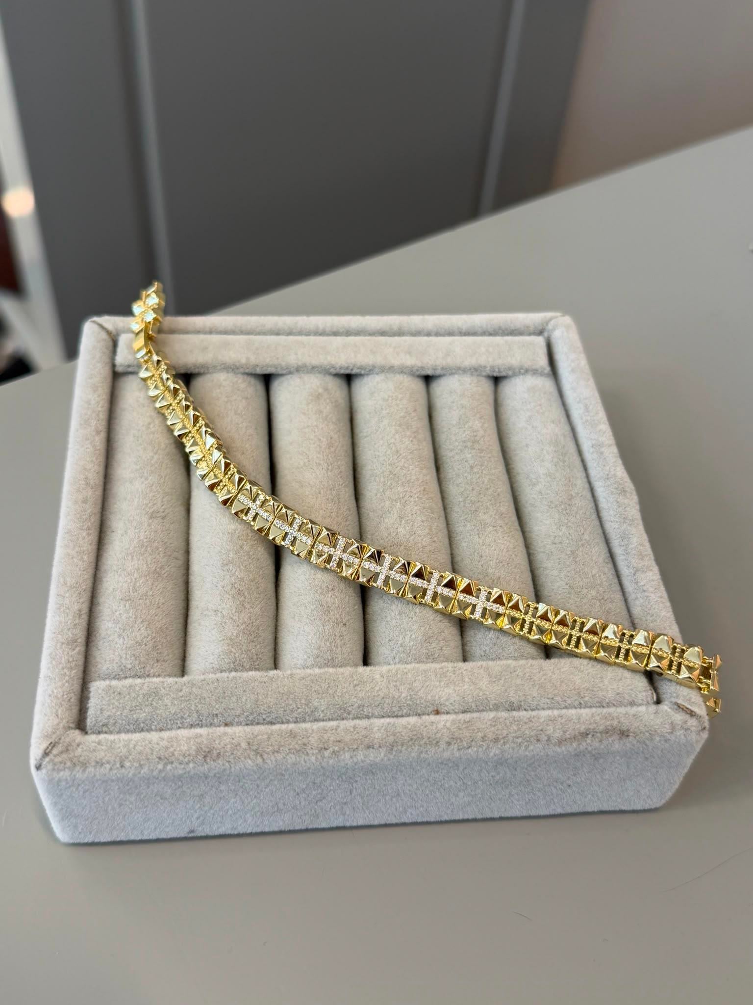Özel Seri 14K Baklava Desenli Taşlı Plaka Bileklik  