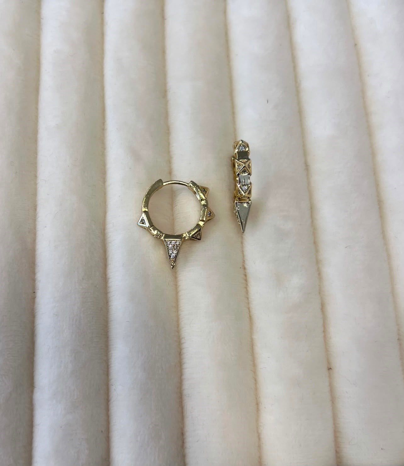 Özel Seri 14K Zımba Model Gold Halka Küpe