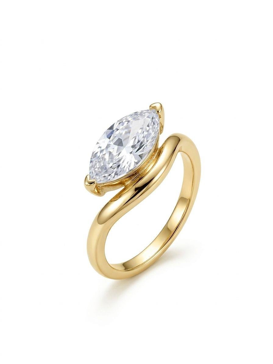 Safir Mekik Gold Yüzük