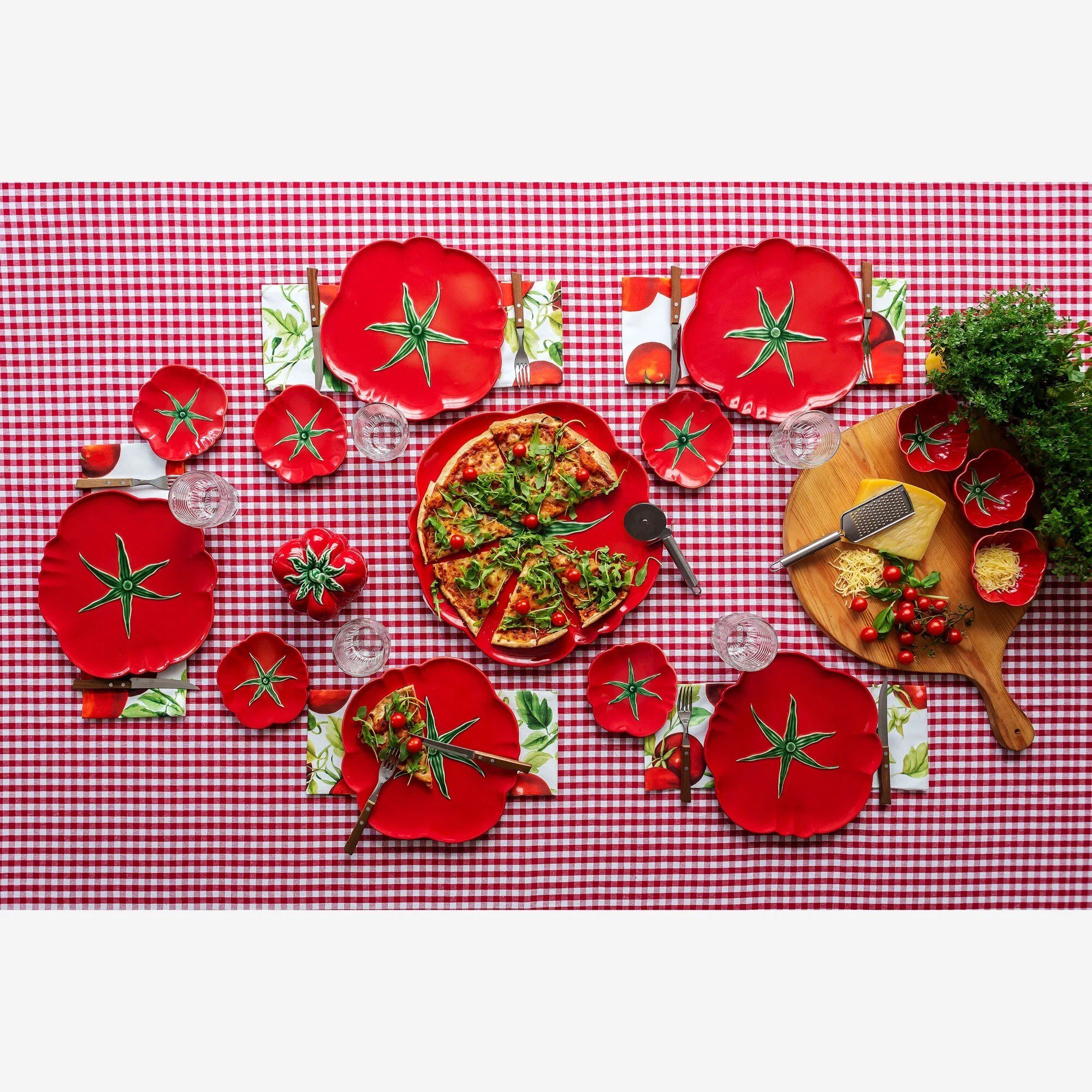 Bordallo Pinheiro Tomato Kırmızı Seramik Servis Tabağı 38 Cm