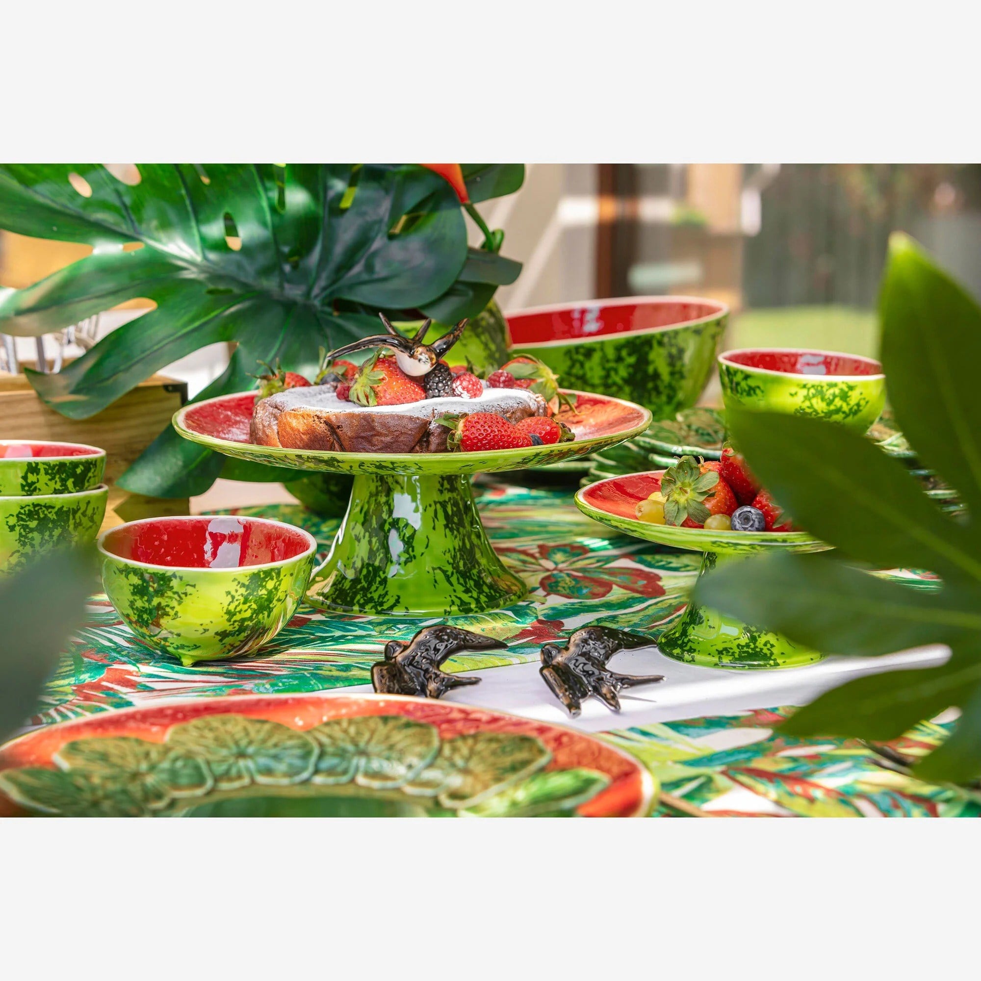 Bordallo Pinheiro Watermelon Kırmızı Seramik Kek Standı 33 Cm
