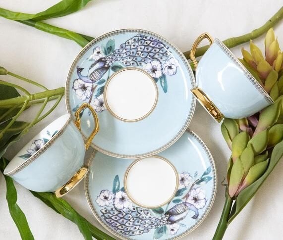 Crıstına Re Teacup Peacock Garden