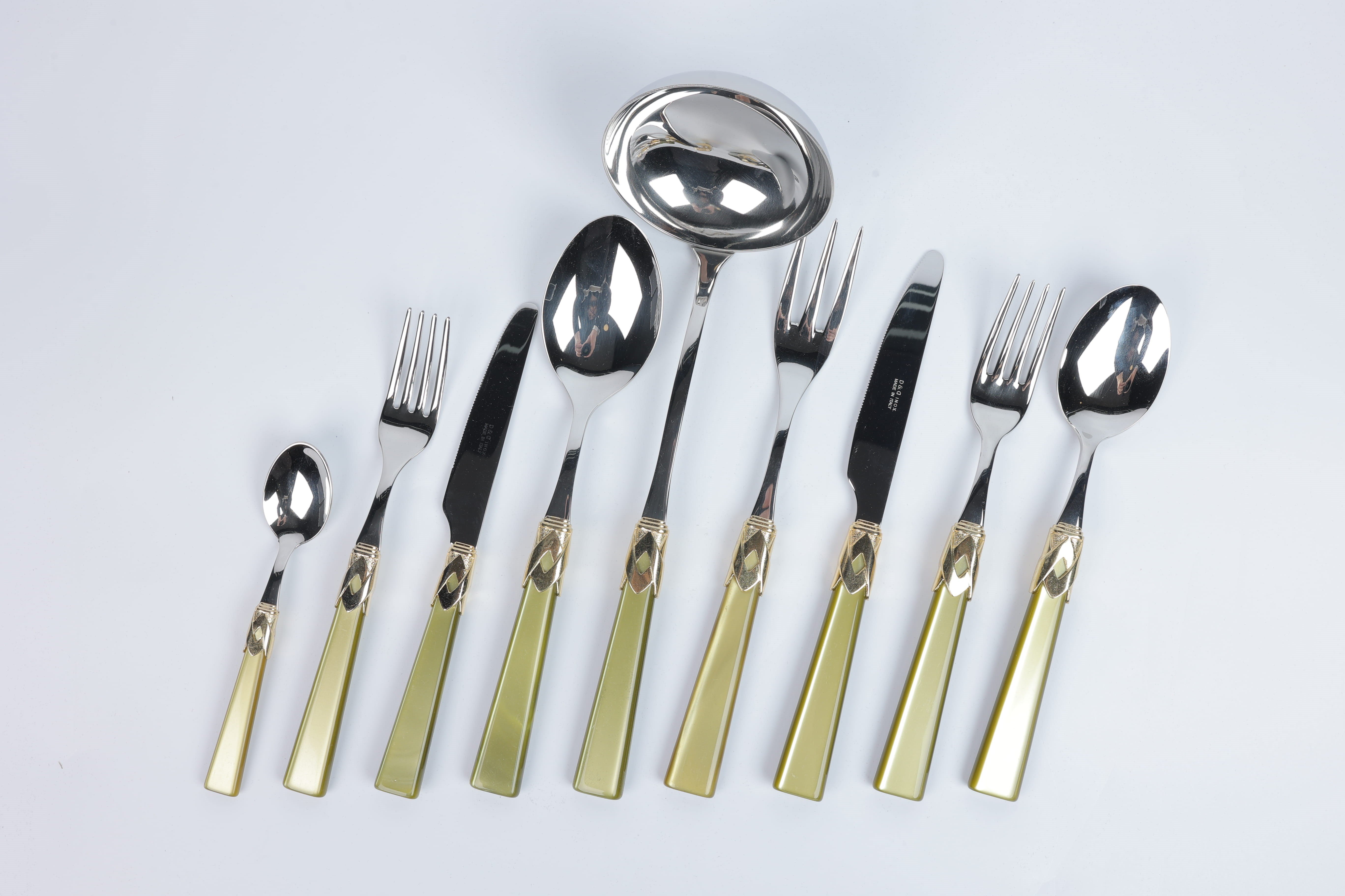 D&d 75 Pcs Wood Canteen Caprı Gold Steel Box Olıve Green Pearl