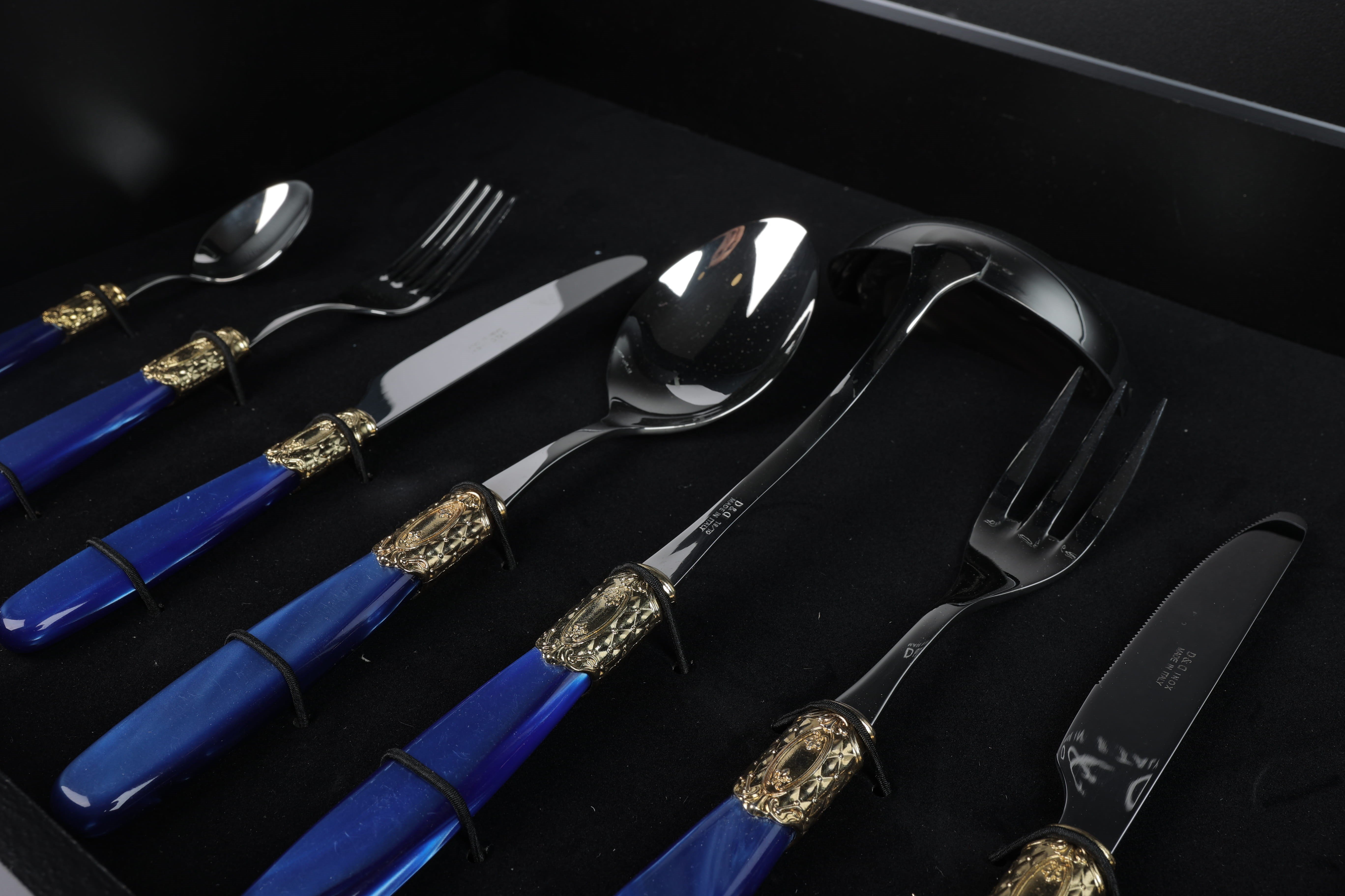 D&d Wood Box 75 Pcs Vıctorıa Shıne Gold+steel Blue Pearl