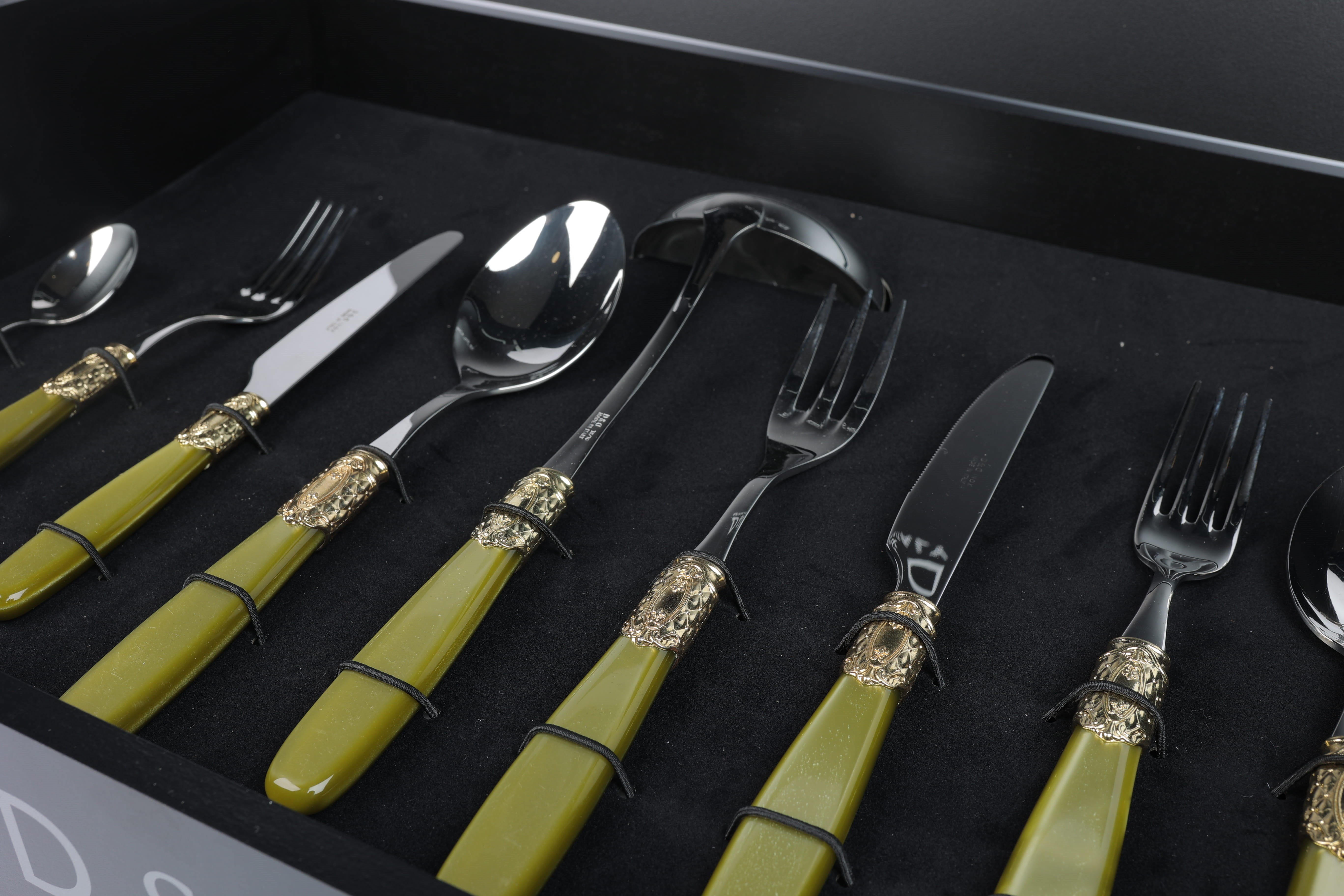 D&d Wood Box 75 Pcs Vıctorıa Shıne Gold + Steel Olıve Green Pearl