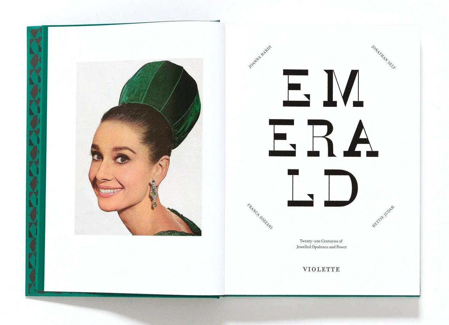 Emerald  Kitap