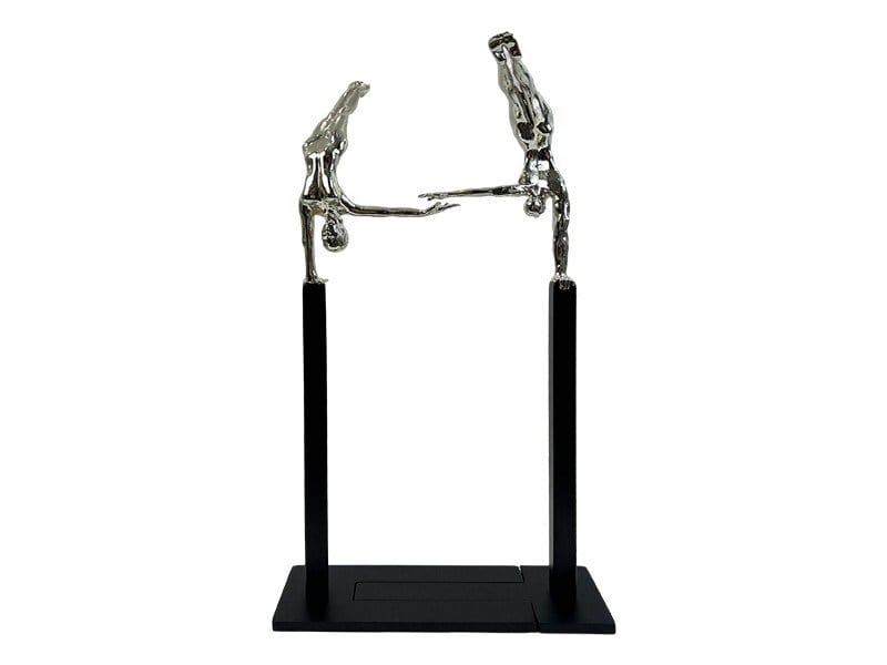 Lmd Nıckel Acrobats On Black Stand 22x19x48 Cm