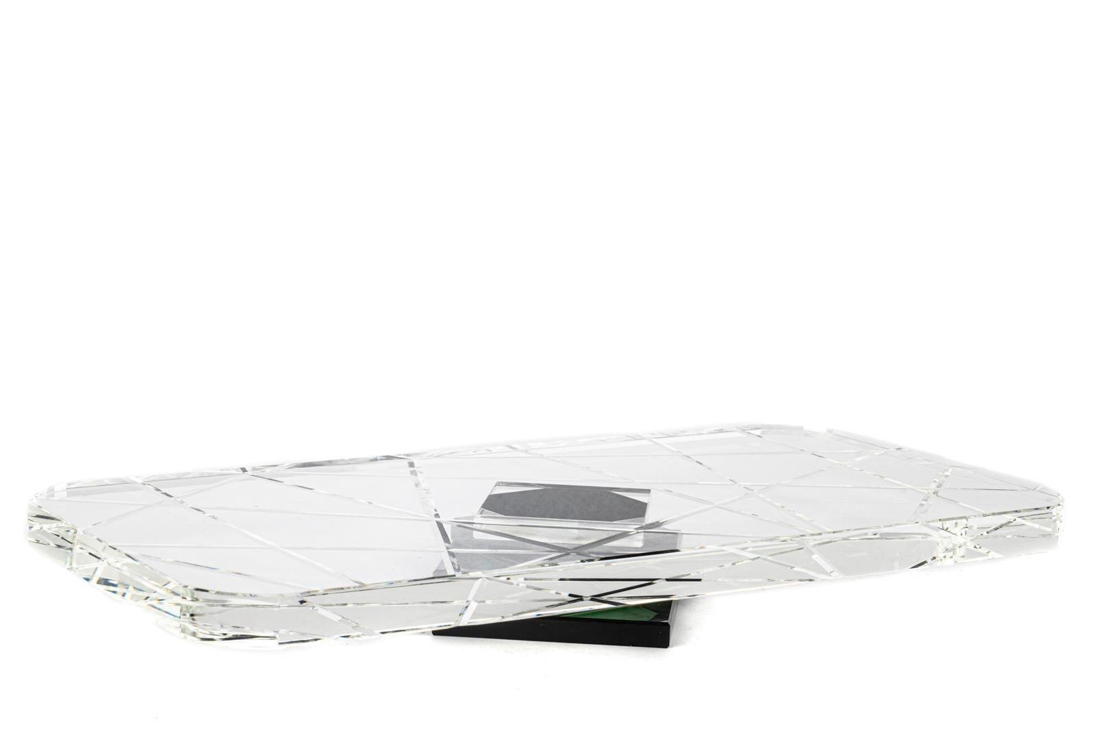 MİKASA Clear Siyah Ayaklı Tepsi 30x15x4cm