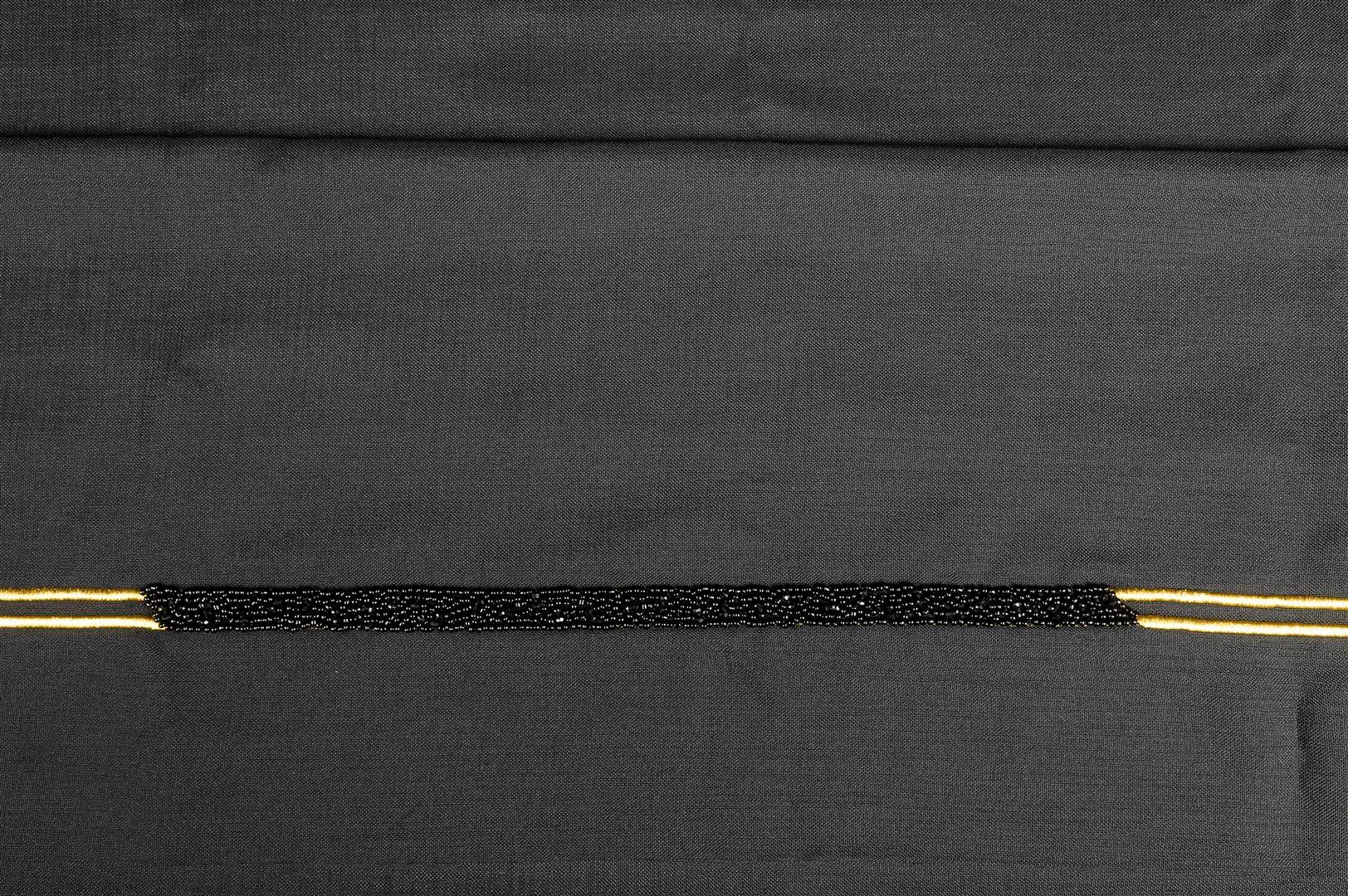 MİKASA KARMEN SİYAH 180X280 MASA ÖRTÜSÜ