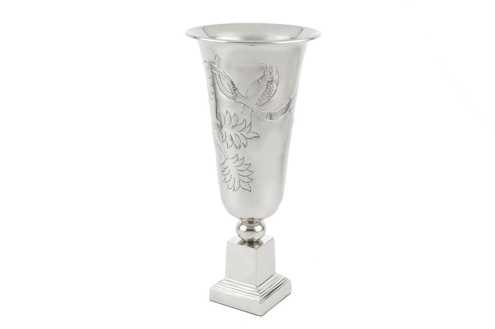 MİKASA SİLVER AYAKLI METAL VAZO 21X45 CM