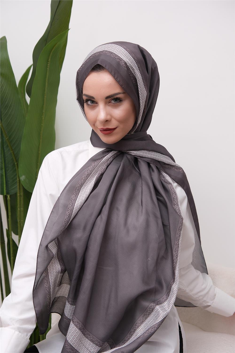 Border Touch Desenli Dijital Soft Şal
