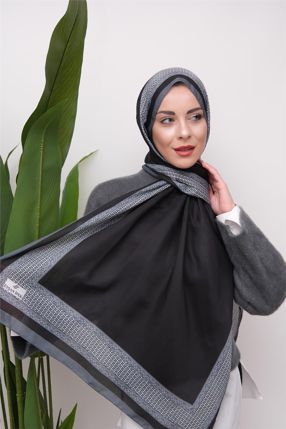 Border Touch Desenli Dijital Soft Şal
