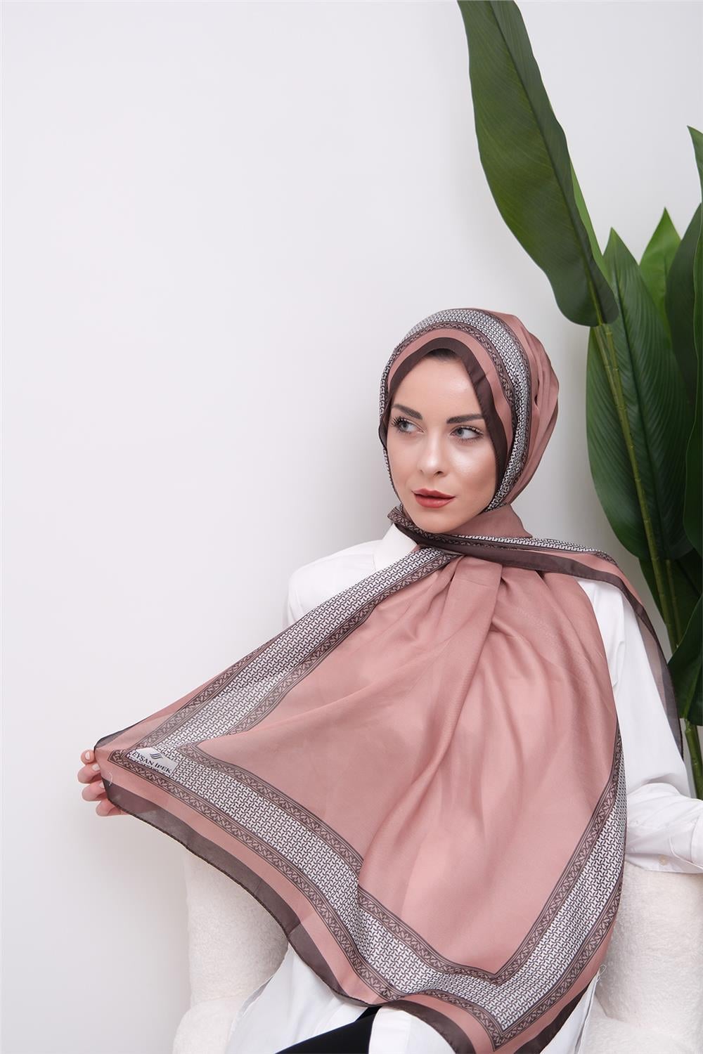 Border Touch Desenli Dijital Soft Şal