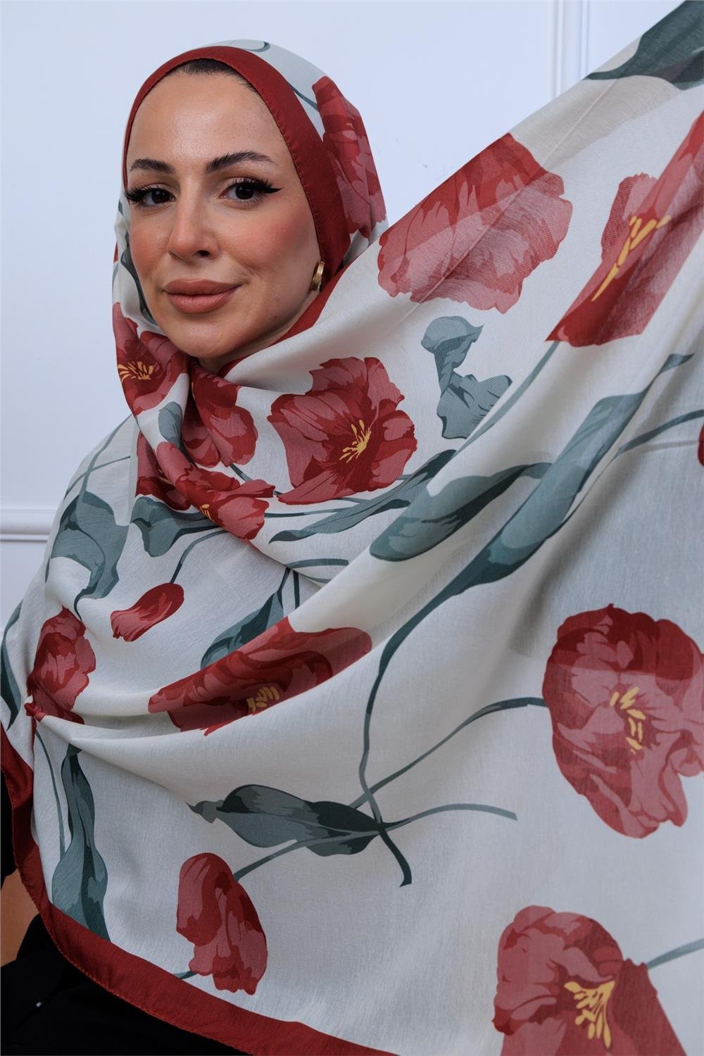 Botanik Çiçekler Desenli Dijital Soft Şal