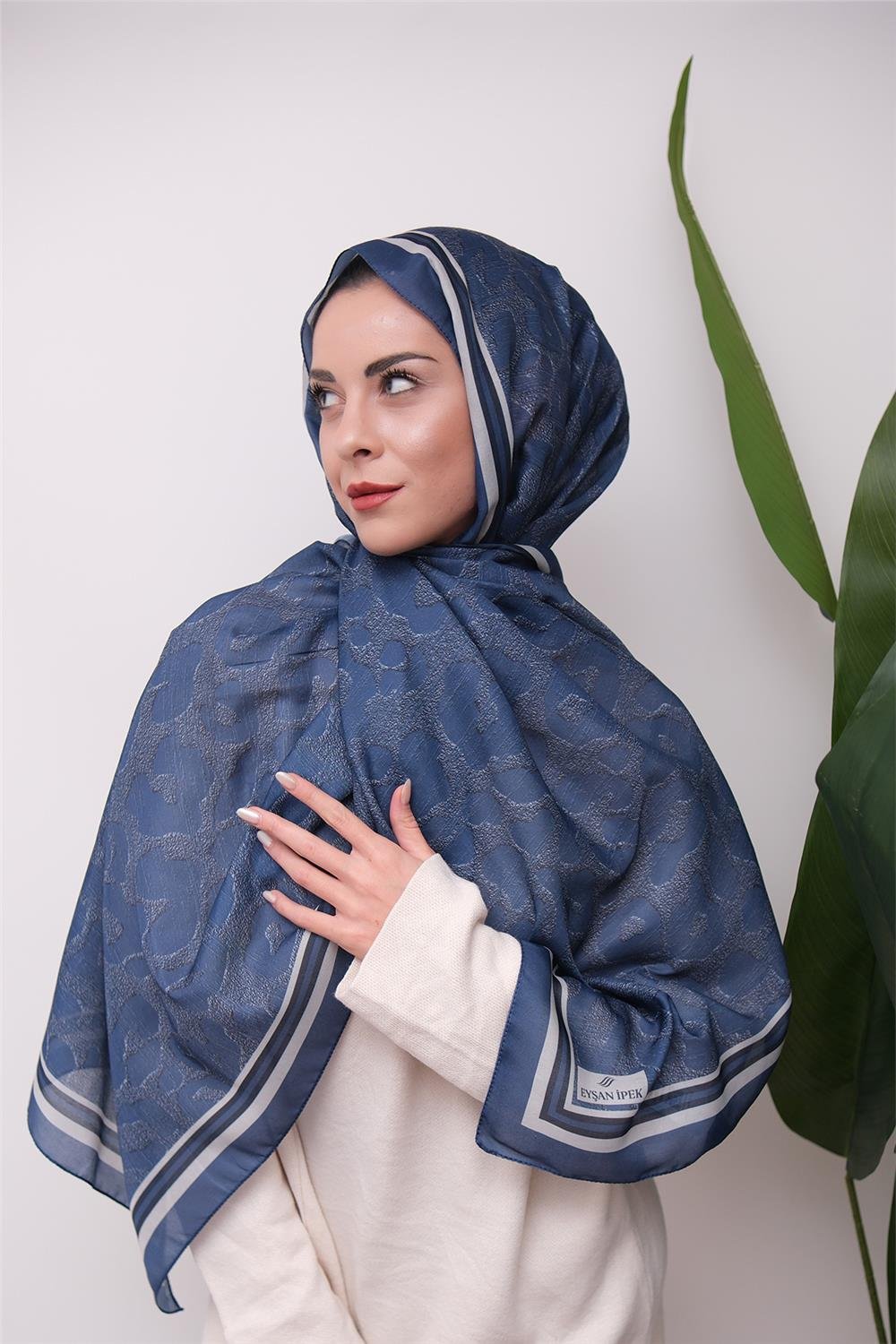 Leopar Desenli Dijital Soft Şal
