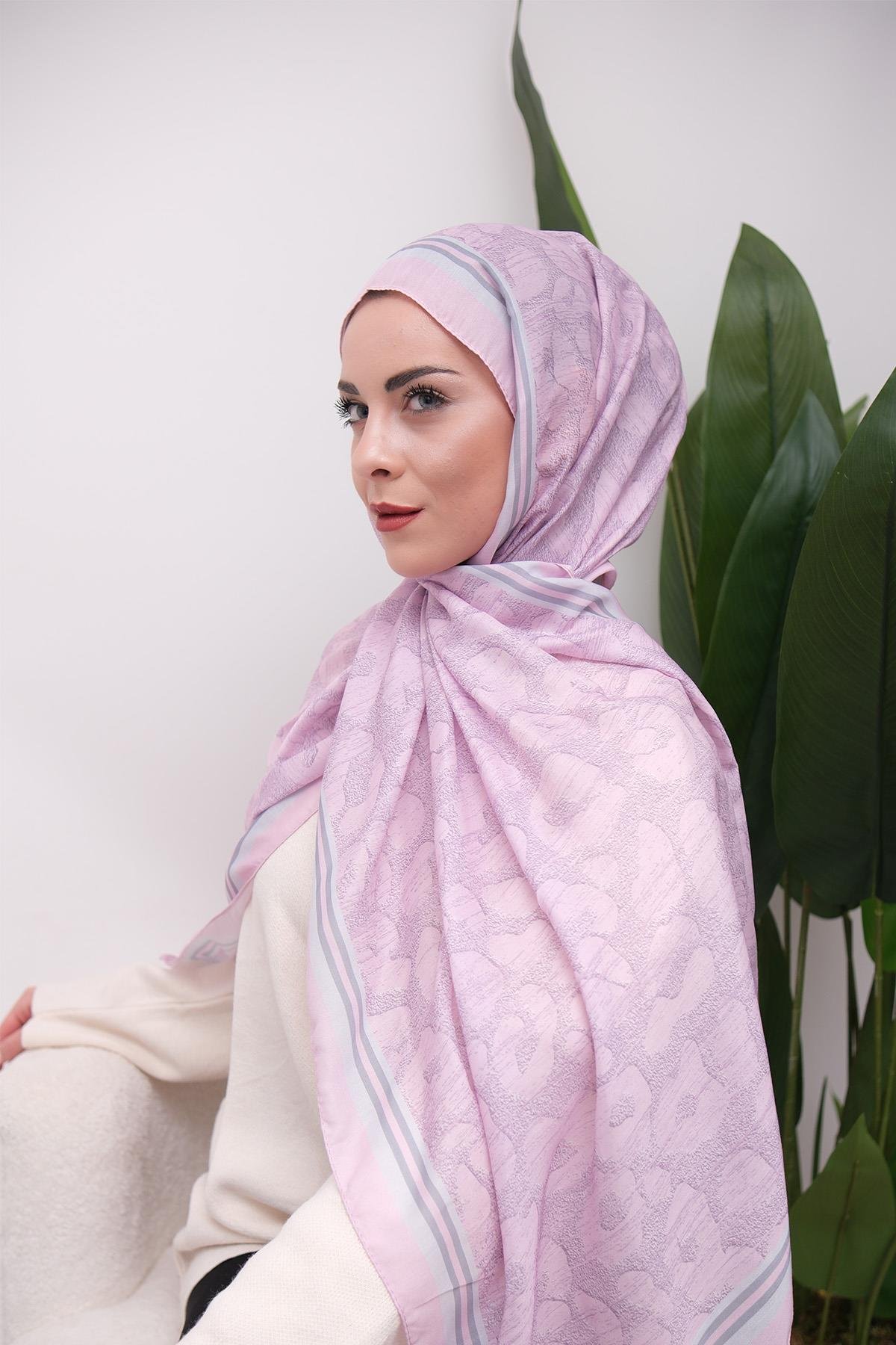 Leopar Desenli Dijital Soft Şal