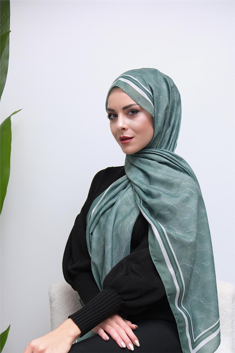 Leopar Desenli Dijital Soft Şal