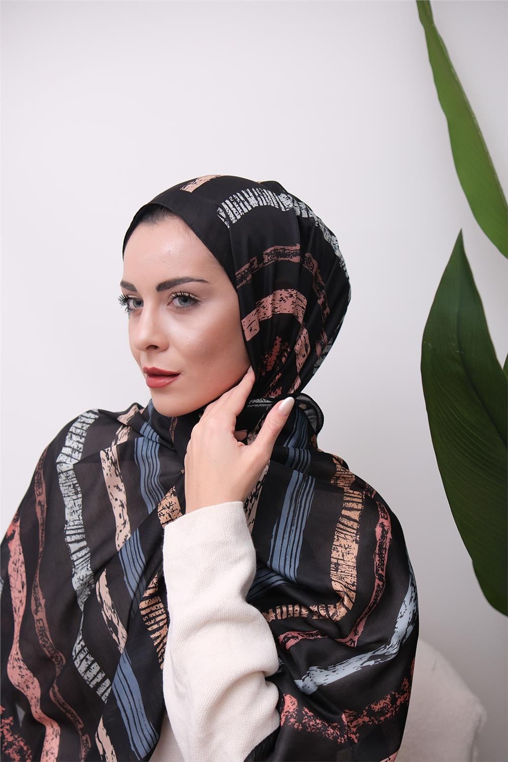 Minimal Line Pattern Desenli Soft Şal