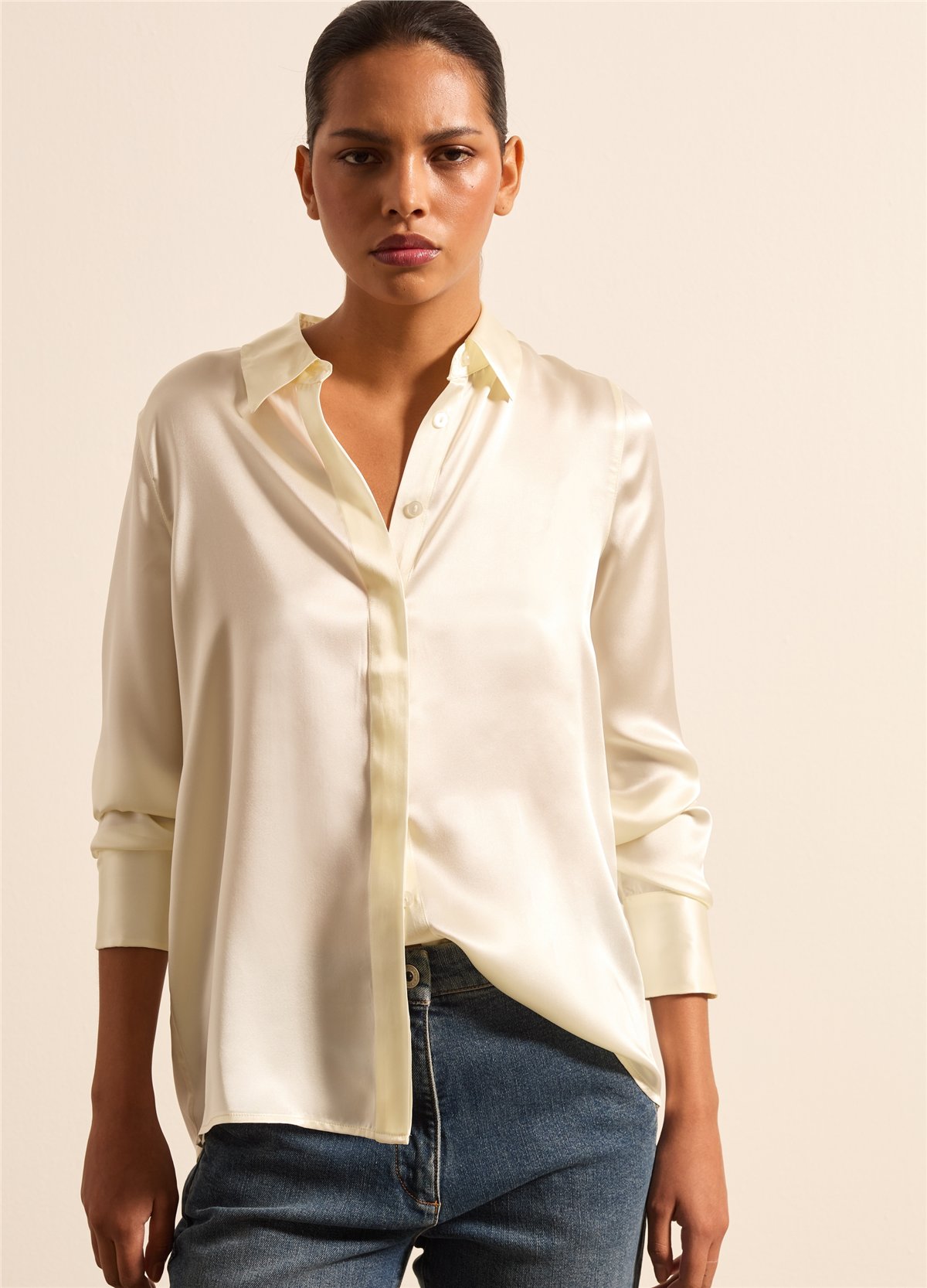 Bej İpek Gömlek