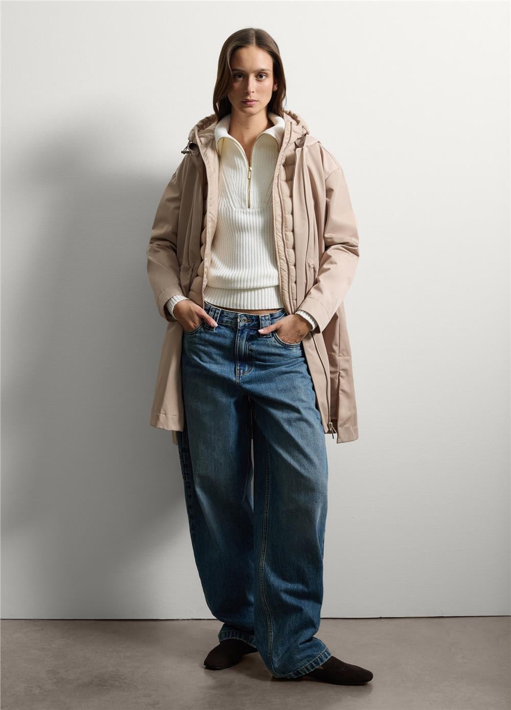 Bej kapüşonlu fermuarlı oversize parka