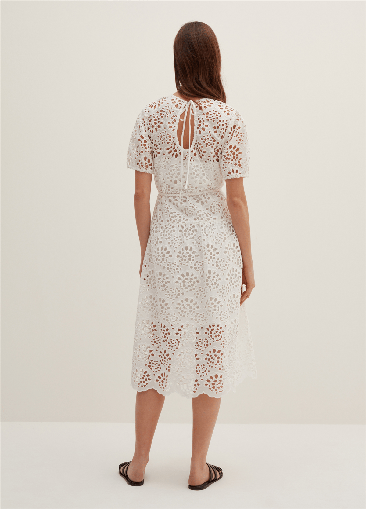 Broderie Anglaise Beyaz Kemerli Midi Elbise