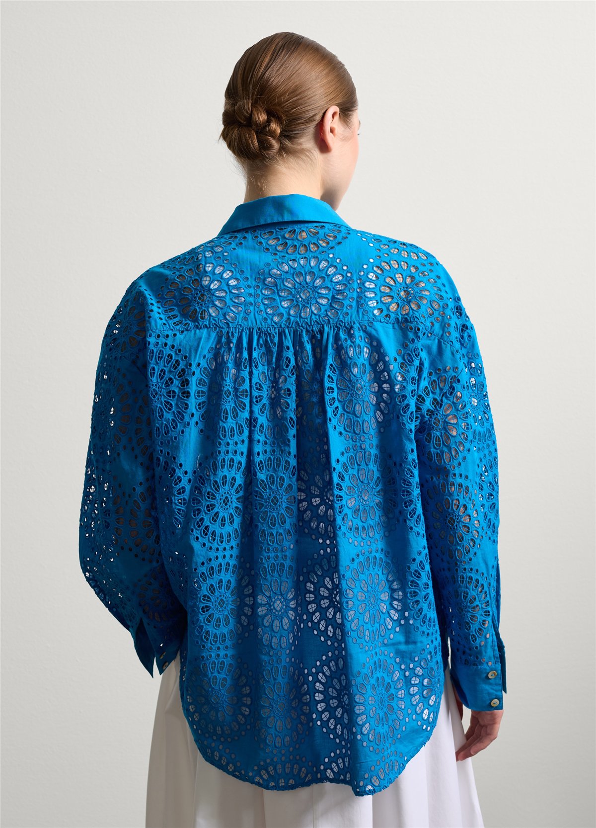 Broderie Anglaise Uzun Kollu Mavi Gömlek