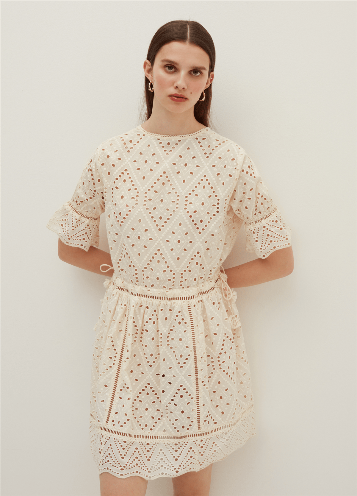 Kısa Broderie Anglaise Ekru Elbise
