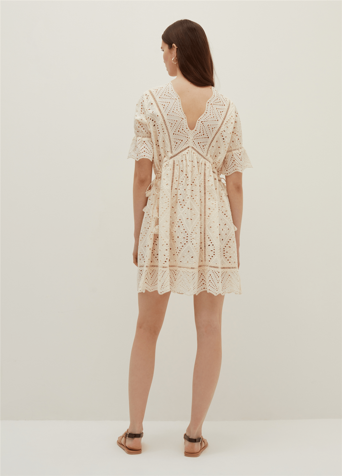 Kısa Broderie Anglaise Ekru Elbise