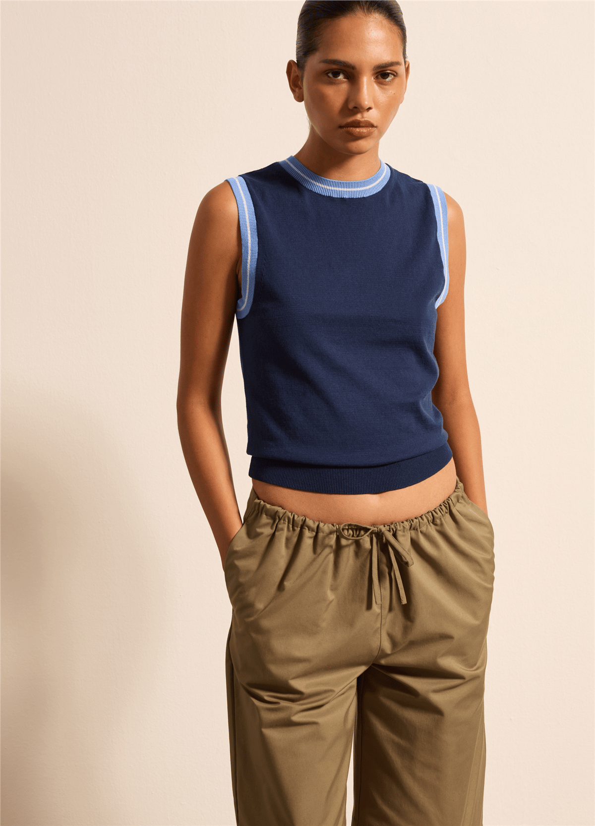 Lurex Detaylı Crepe Lacivert Atlet