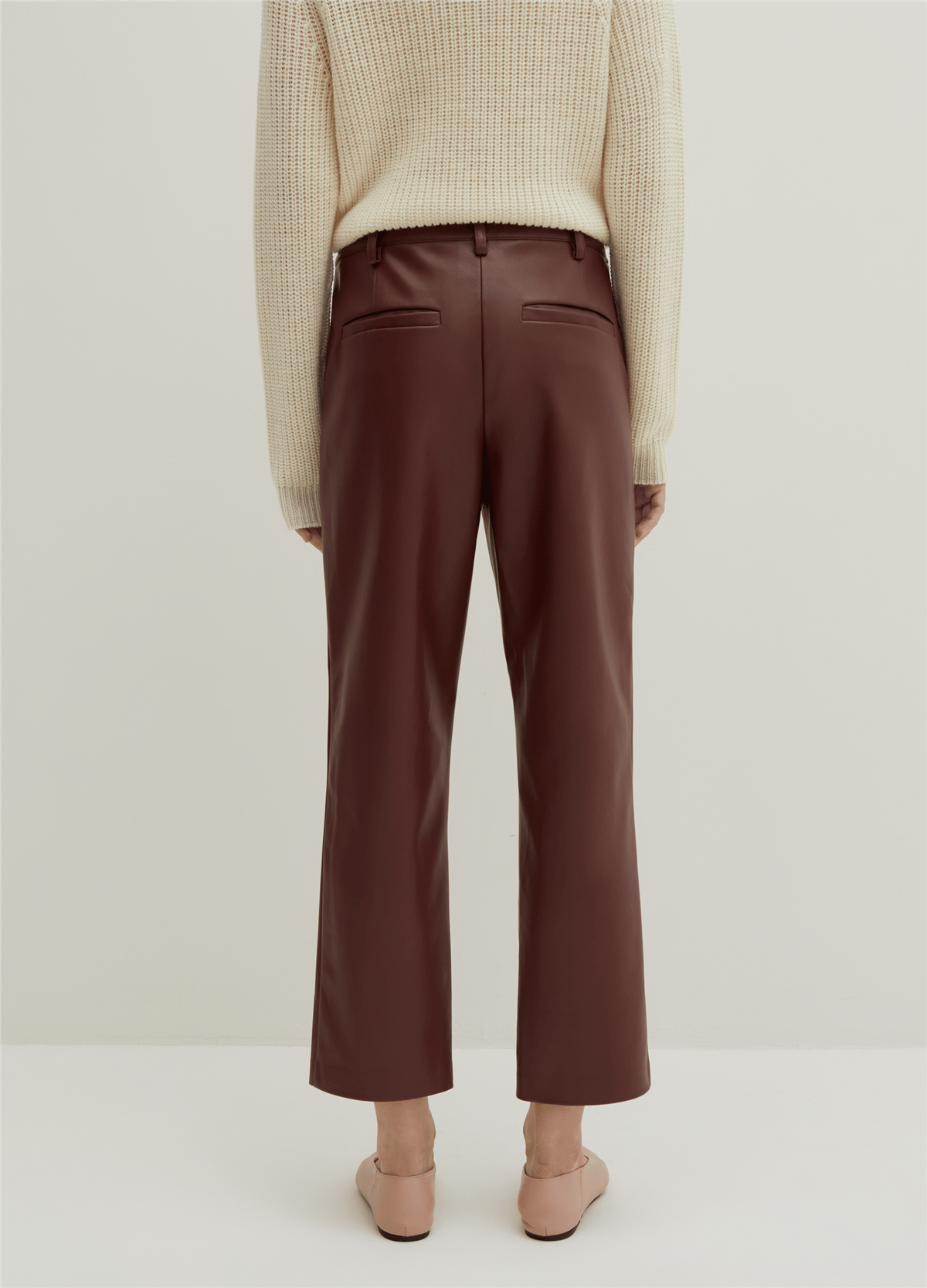 Parlak Görünümlü Bordo Carrot-Fit Pantolon