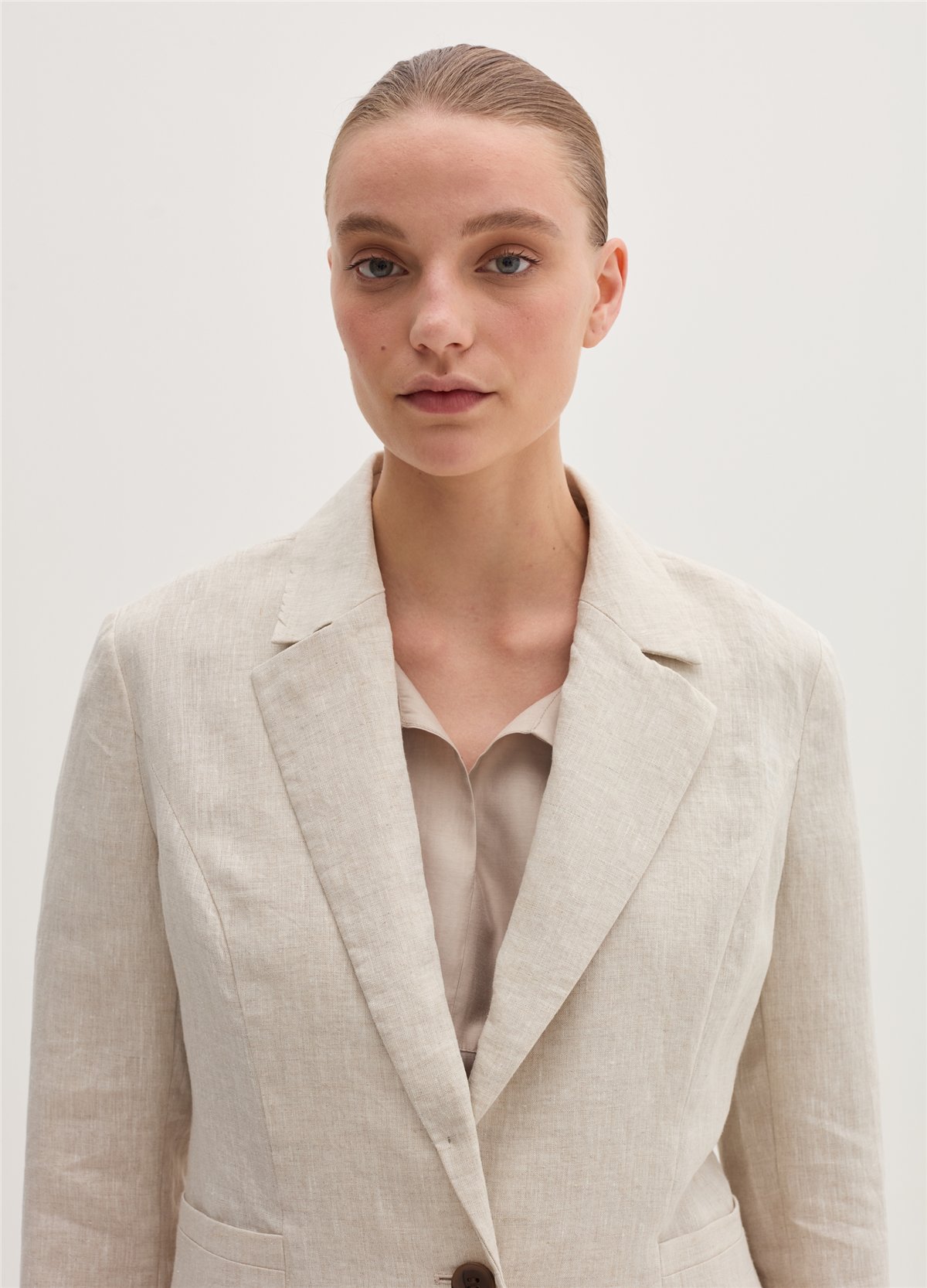 Regular Kesim Düğmeli Bej Blazer Ceket
