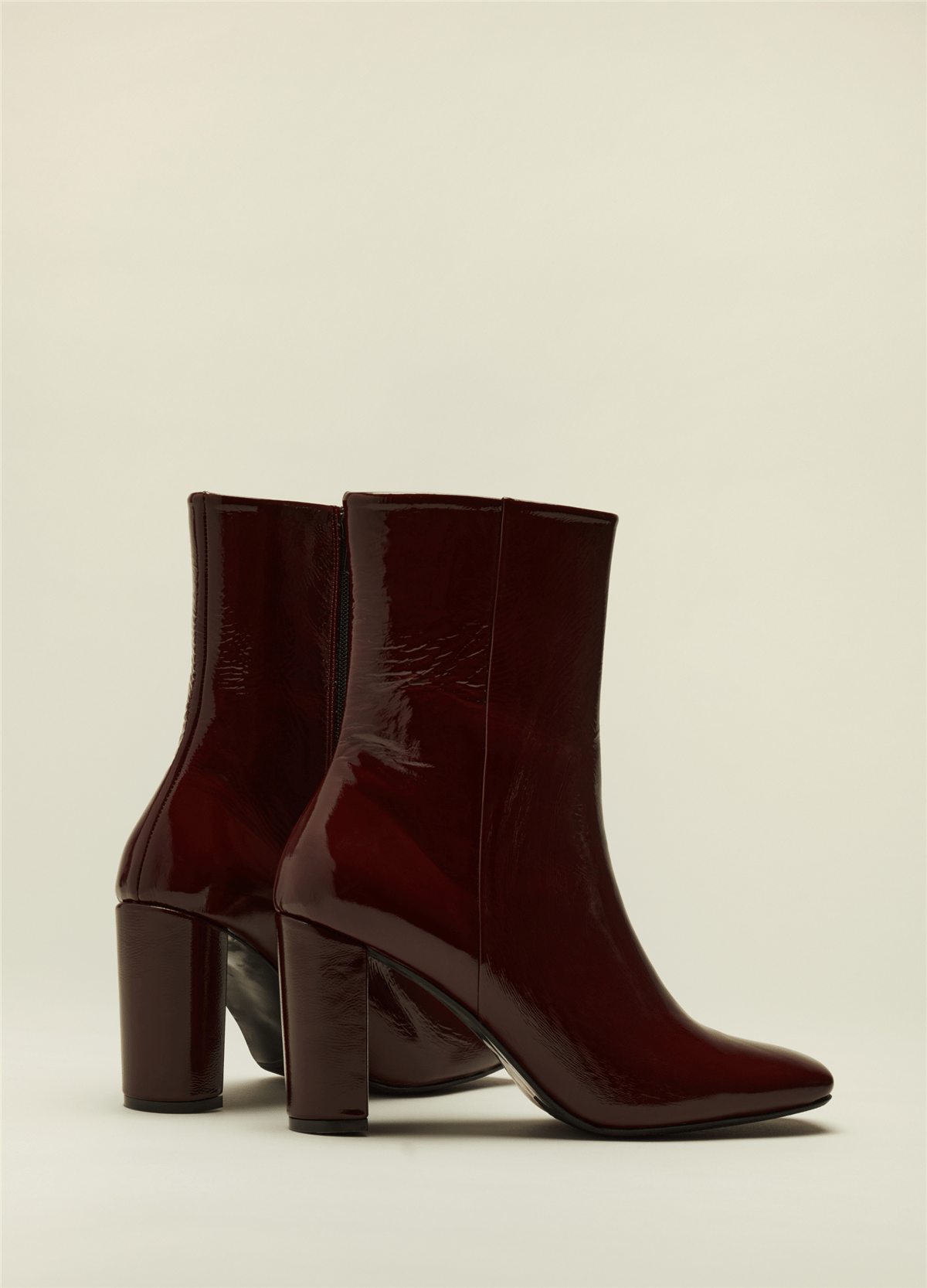 Rugan Bordo Kısa Bot