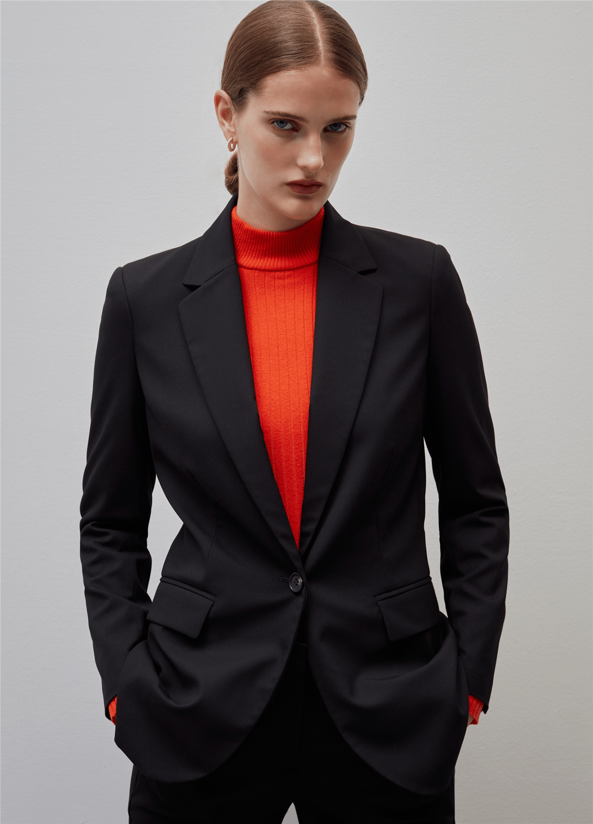Tek Sıra Düğmeli Düz Kesim Siyah Blazer Ceket