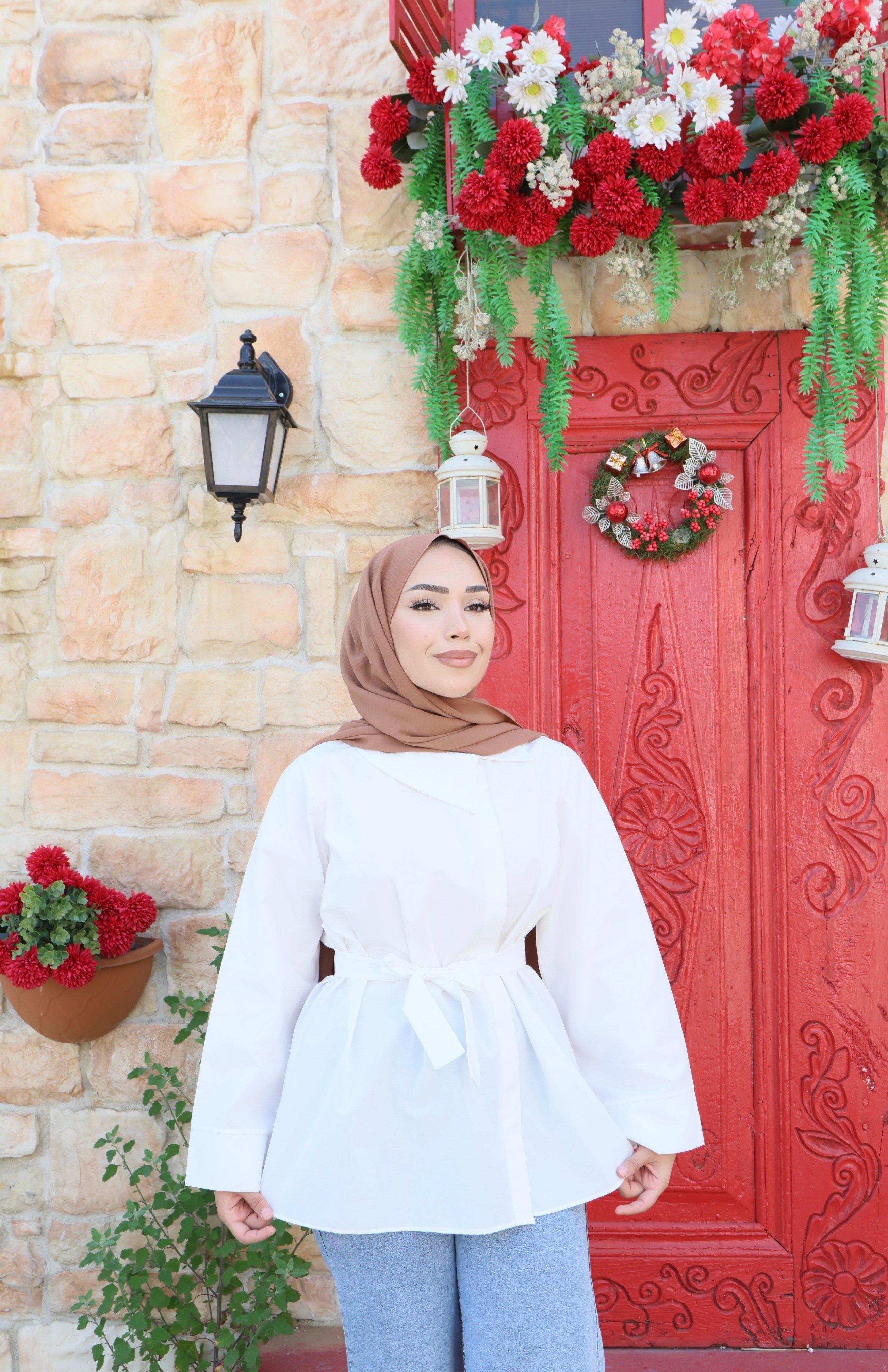 Belden Kuşaklı Geniş Kollu Poplin Gömlek