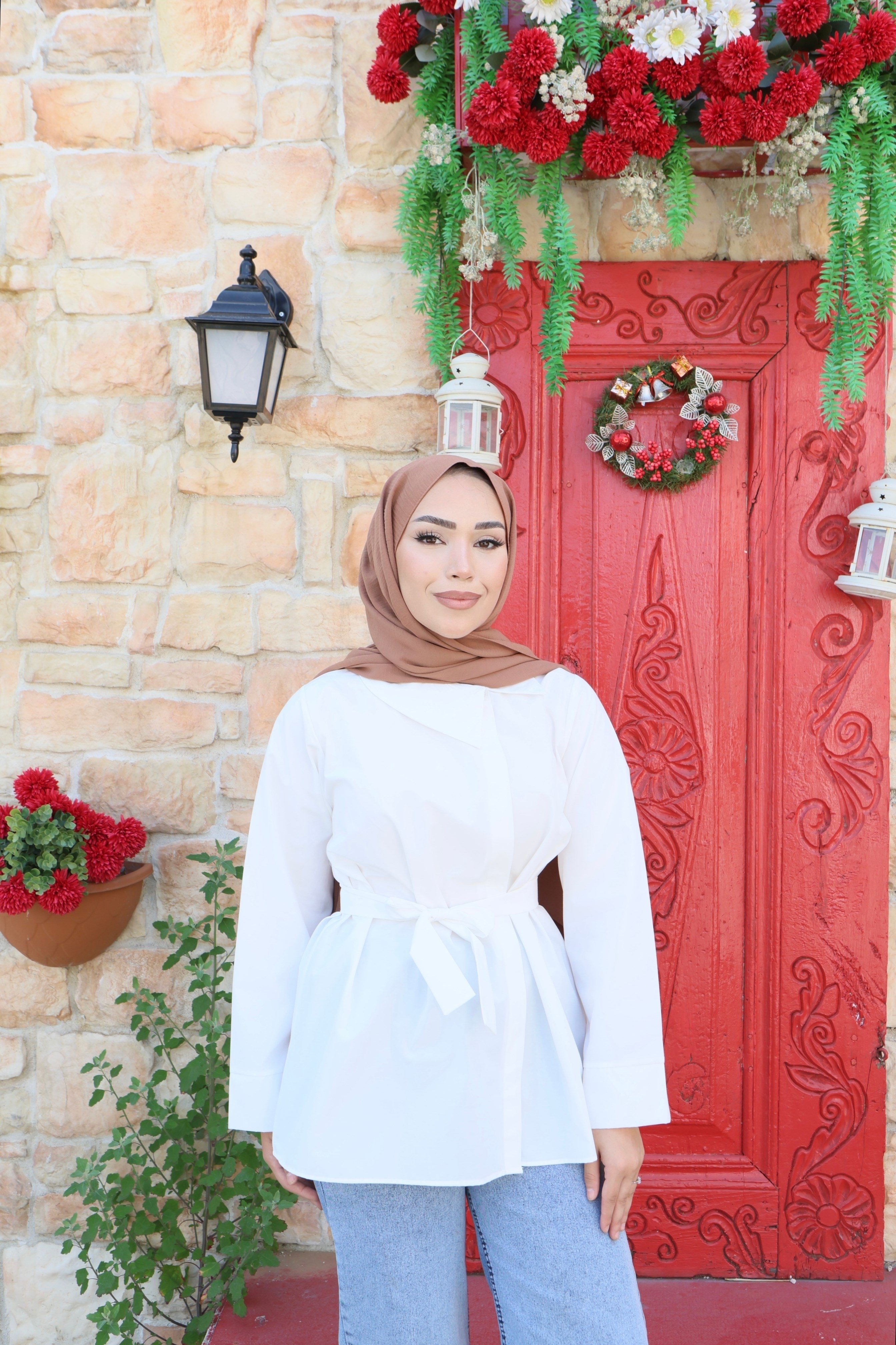 Belden Kuşaklı Geniş Kollu Poplin Gömlek