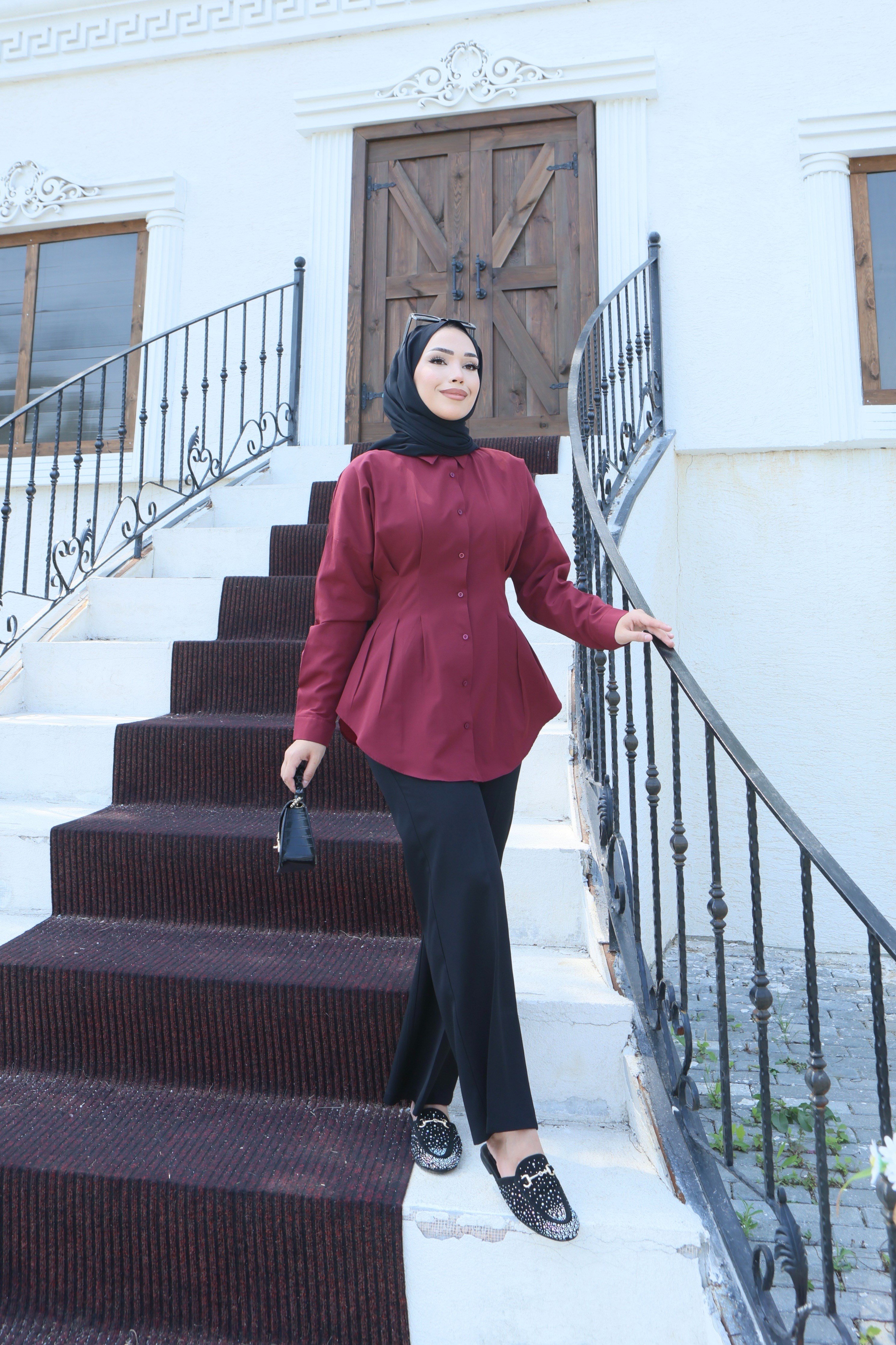 Belden Oturtmalı Pileli Gömlek - Bordo