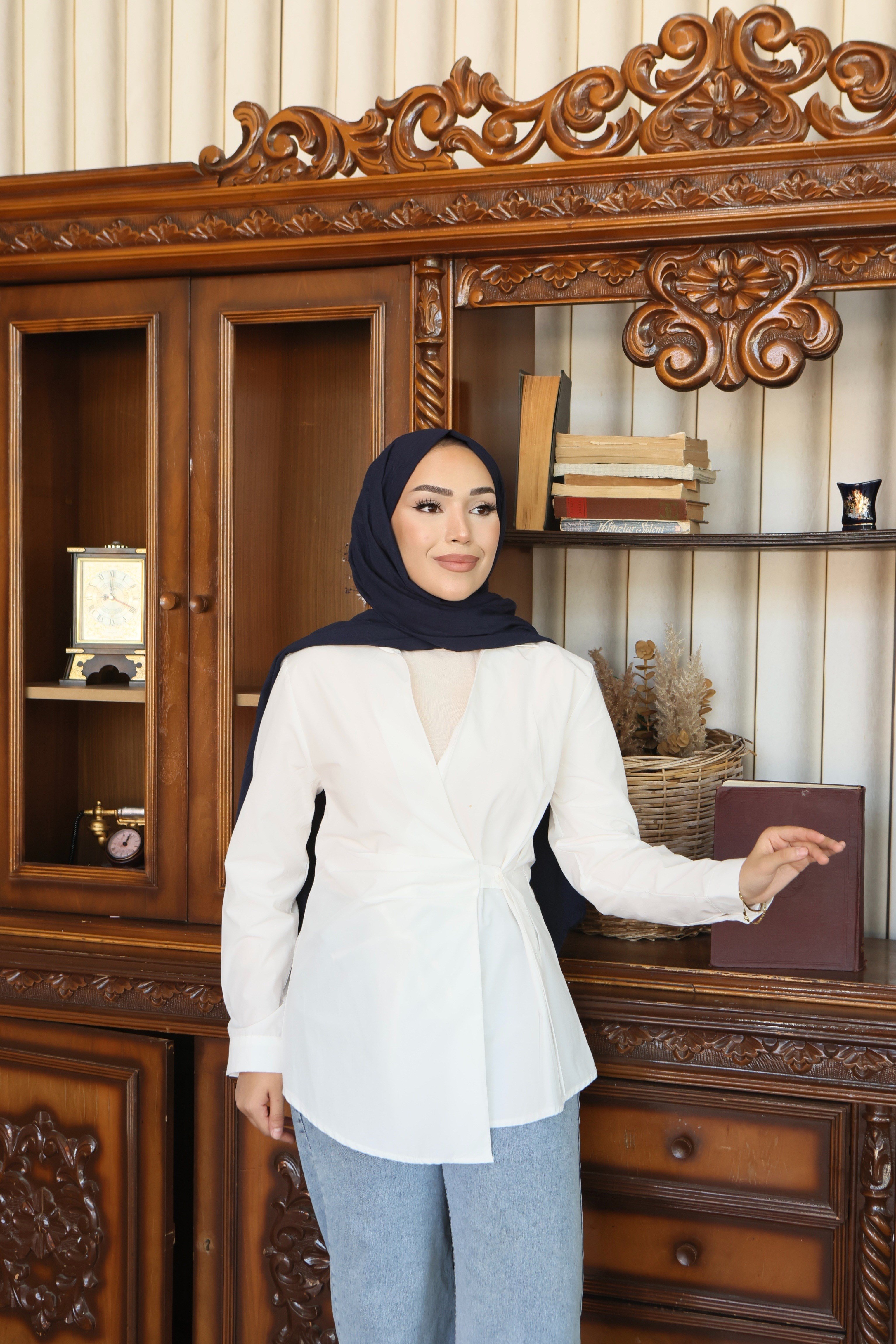 Kruvaze Bağlamalı Poplin Gömlek