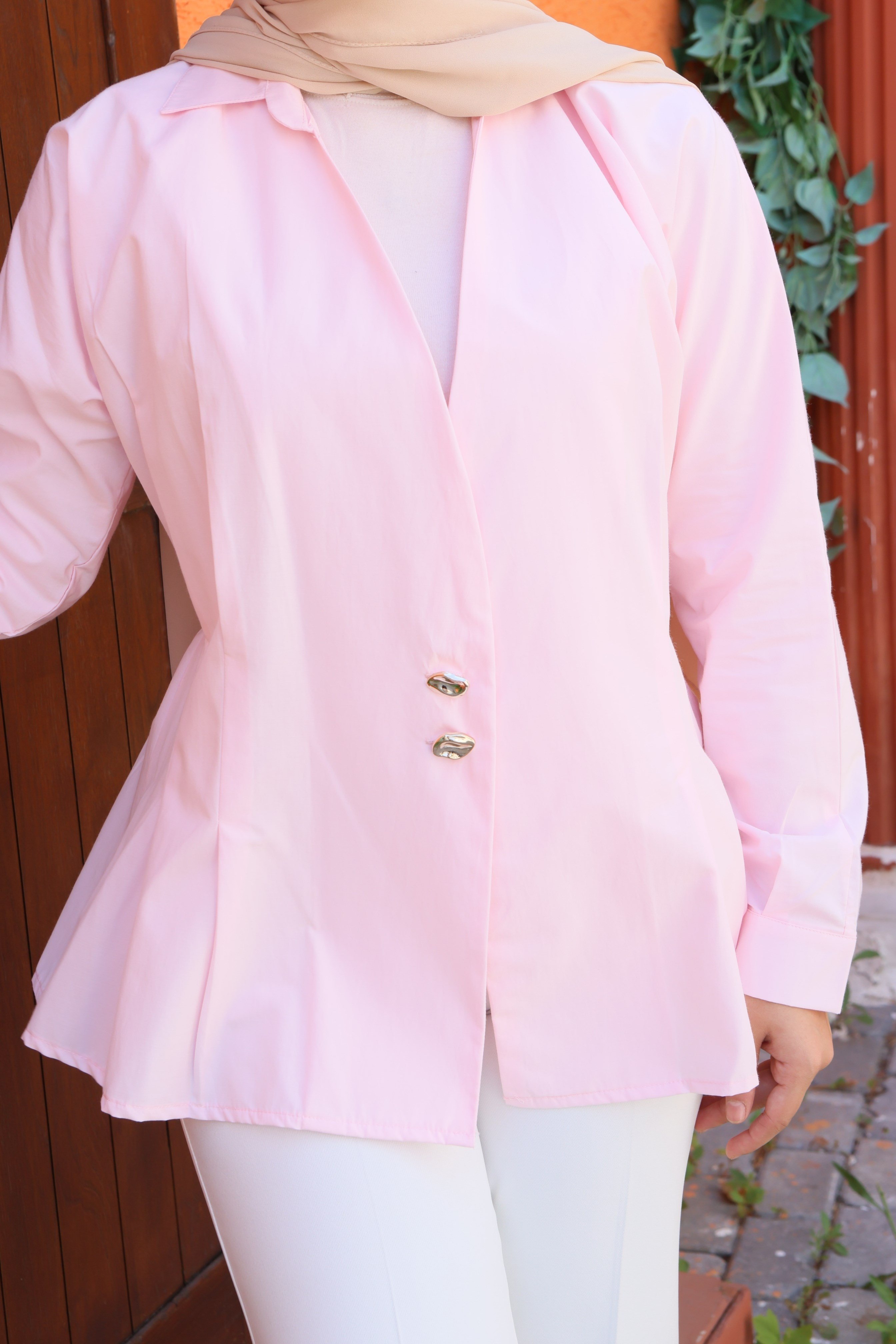 Kruvaze Kesim Düğme Detaylı Gömlek - Pembe