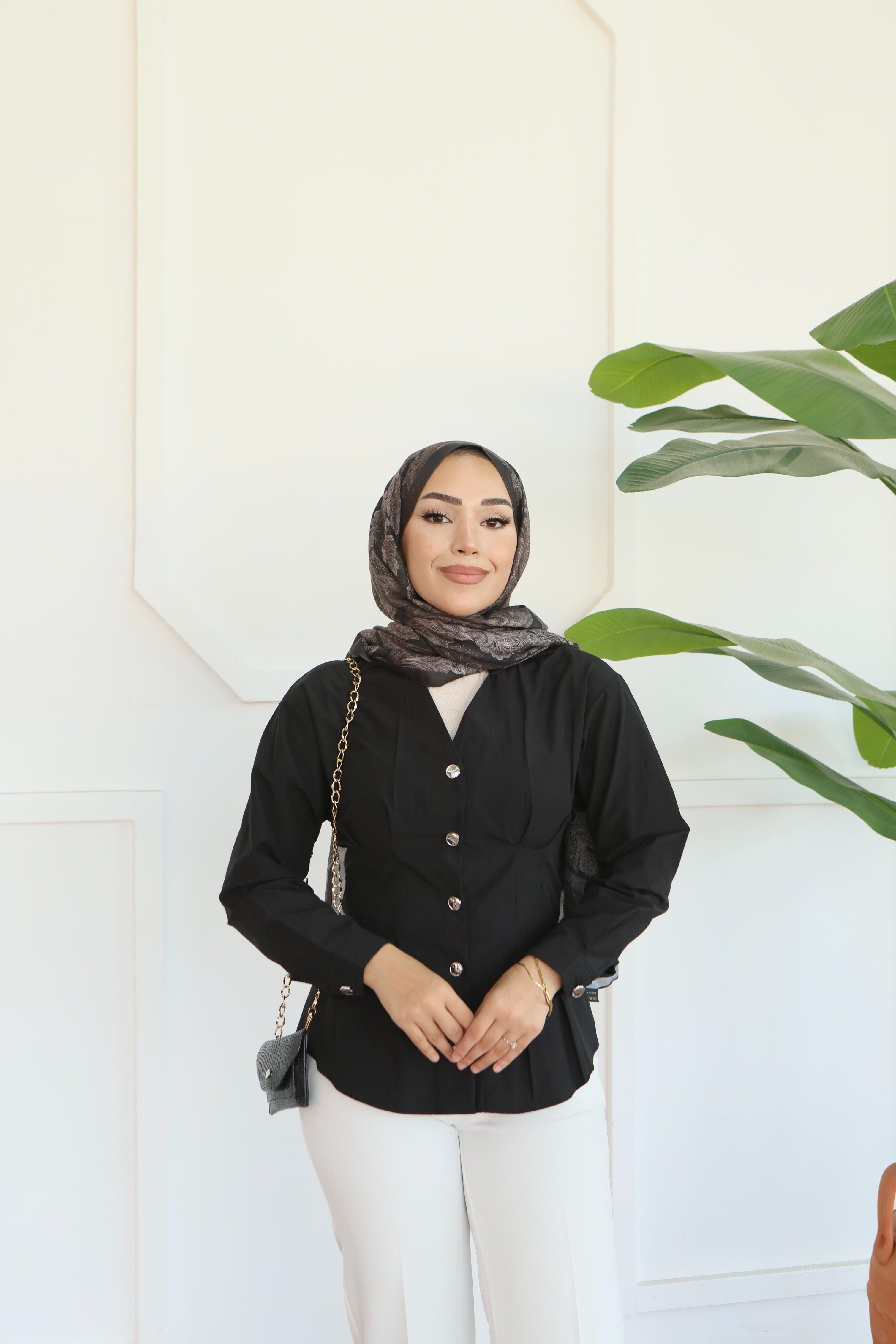 Peplum Bel Oturtmalı Gömlek - Siyah