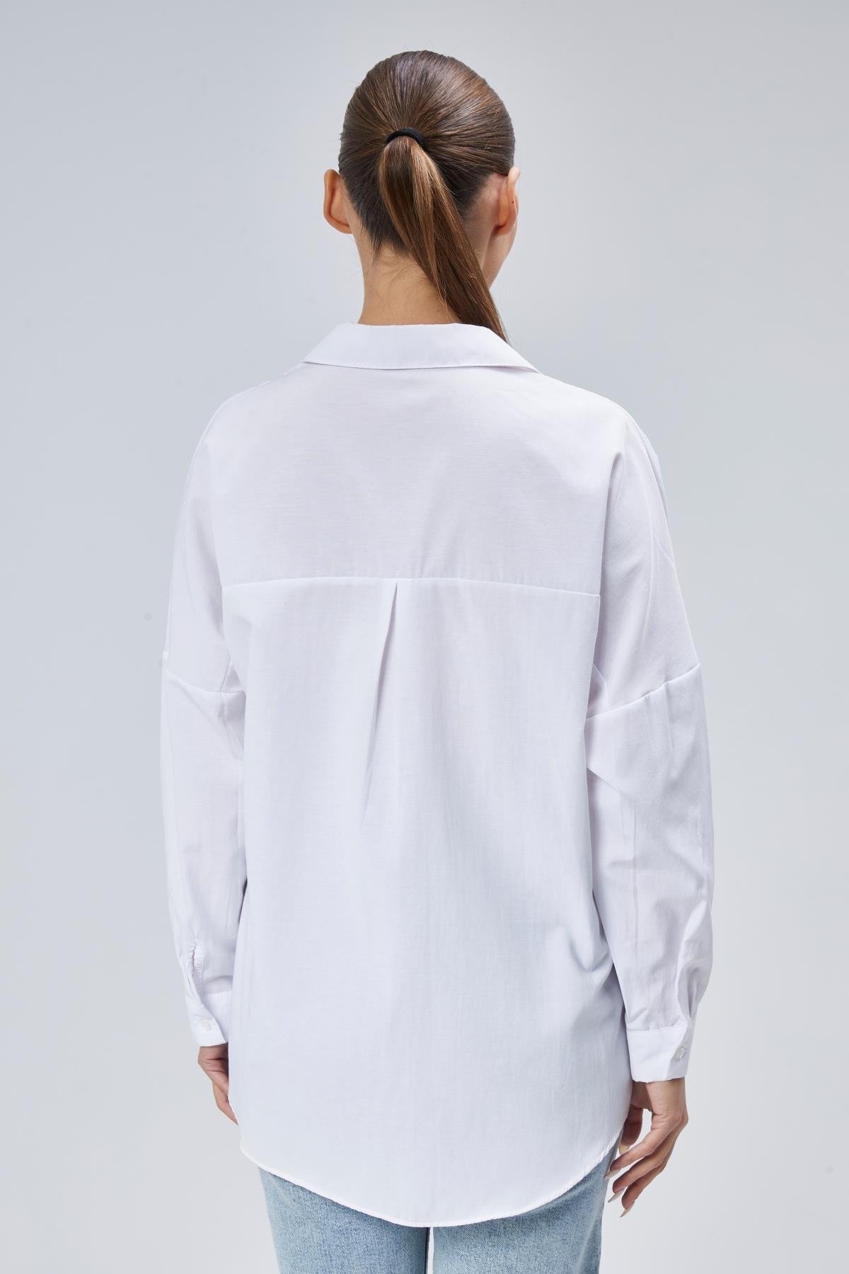 Yeni Sezon Oversize Beyaz Kadın Gömlek