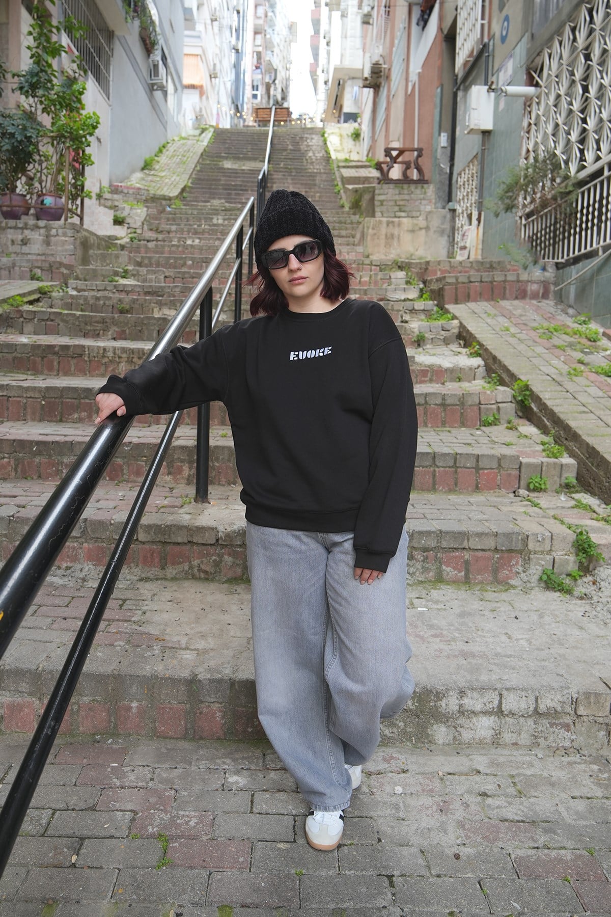 Nakışlı Oversize Kadın Sweat