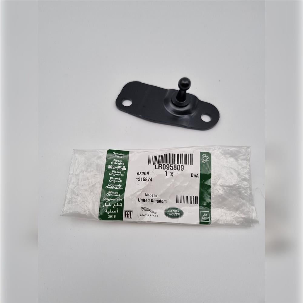 ARKA BAGAJ AMORTİSÖR BAĞLANTI BRAKETİ SOL  R.R.S LR095809
