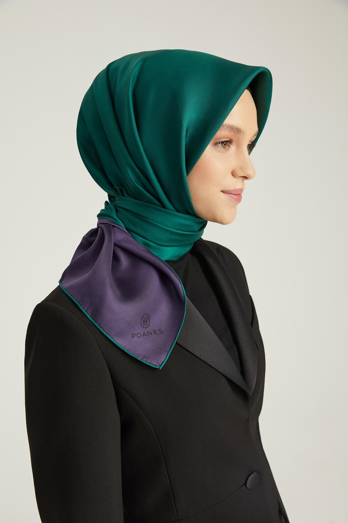 DÜZ ÇİFT TARAFLI TWILL İPEK EŞARP