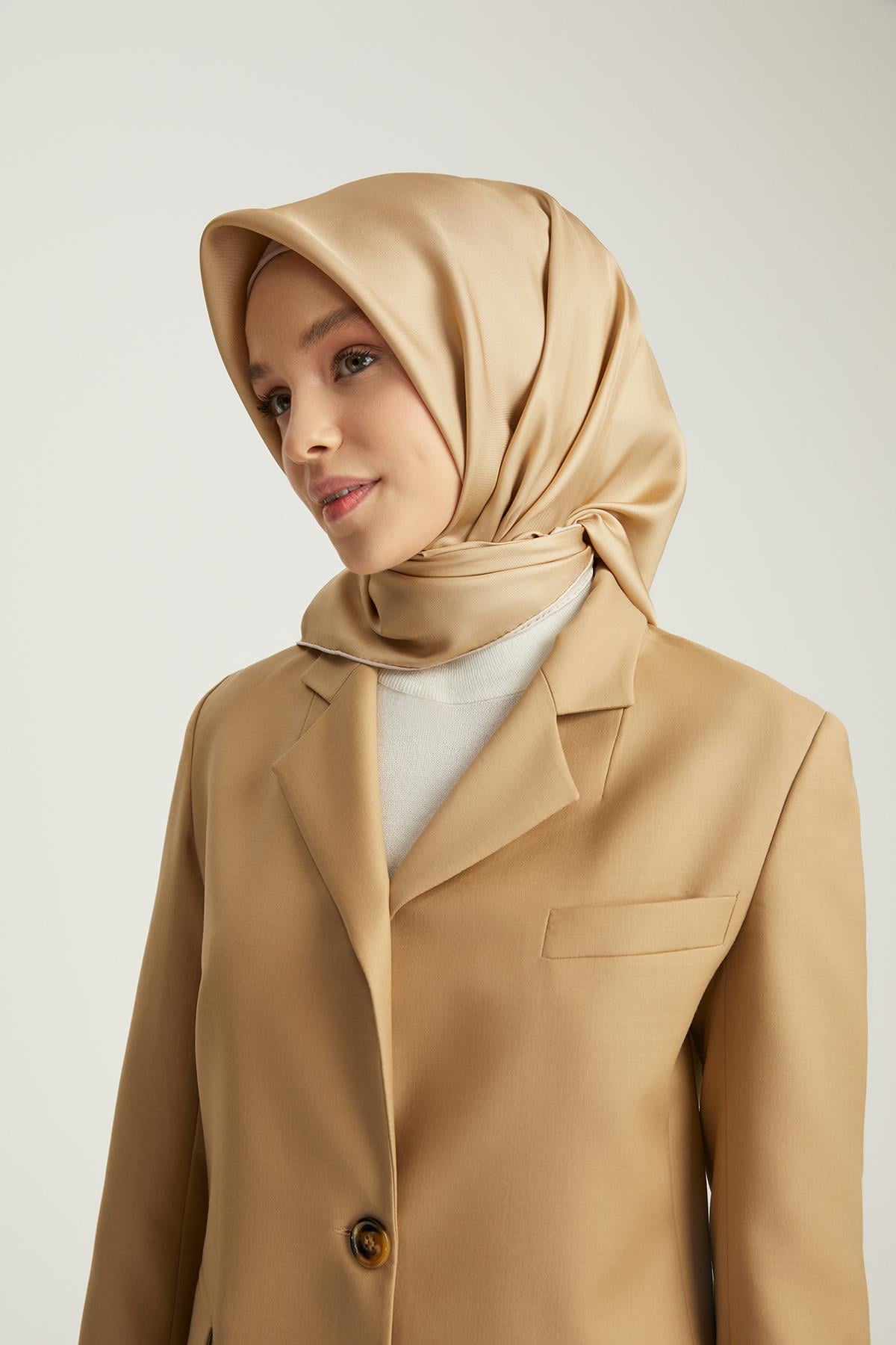 DÜZ ÇİFT TARAFLI TWILL İPEK EŞARP
