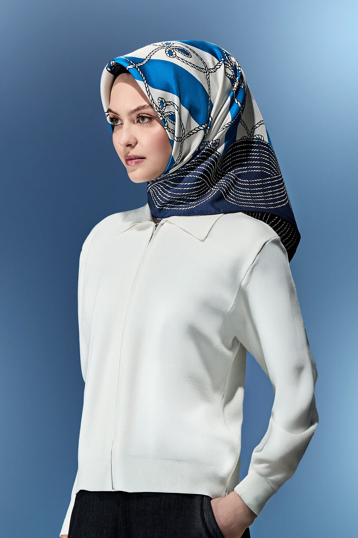 Marin Desenli Twill İpek Eşarp