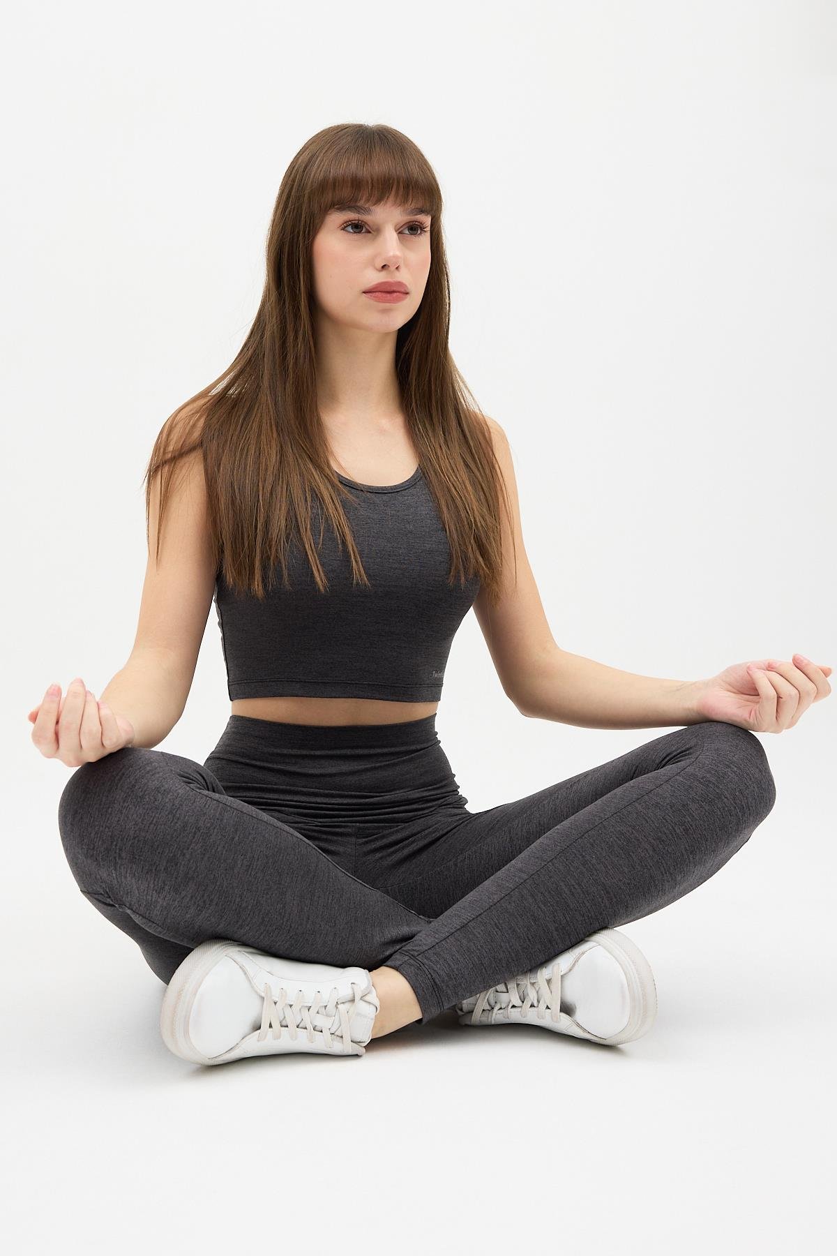 Gizli Cepli Yüksek Bel Açık Antrasit Spor Tayt Takımı - Crop büstiyerli Yoga ve Fitness Seti