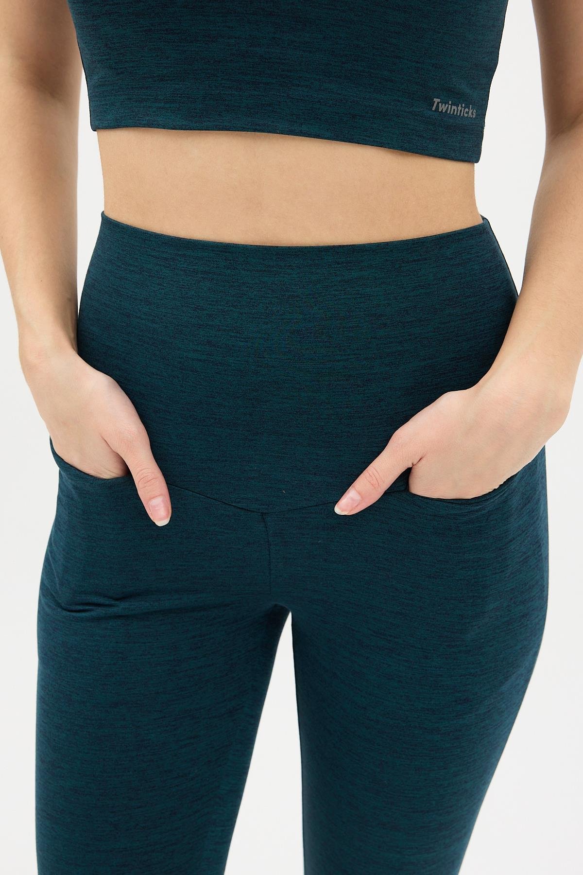 Gizli Cepli Yüksek Bel Yeşil Spor Tayt Takımı - Crop büstiyerli Yoga ve Fitness Seti